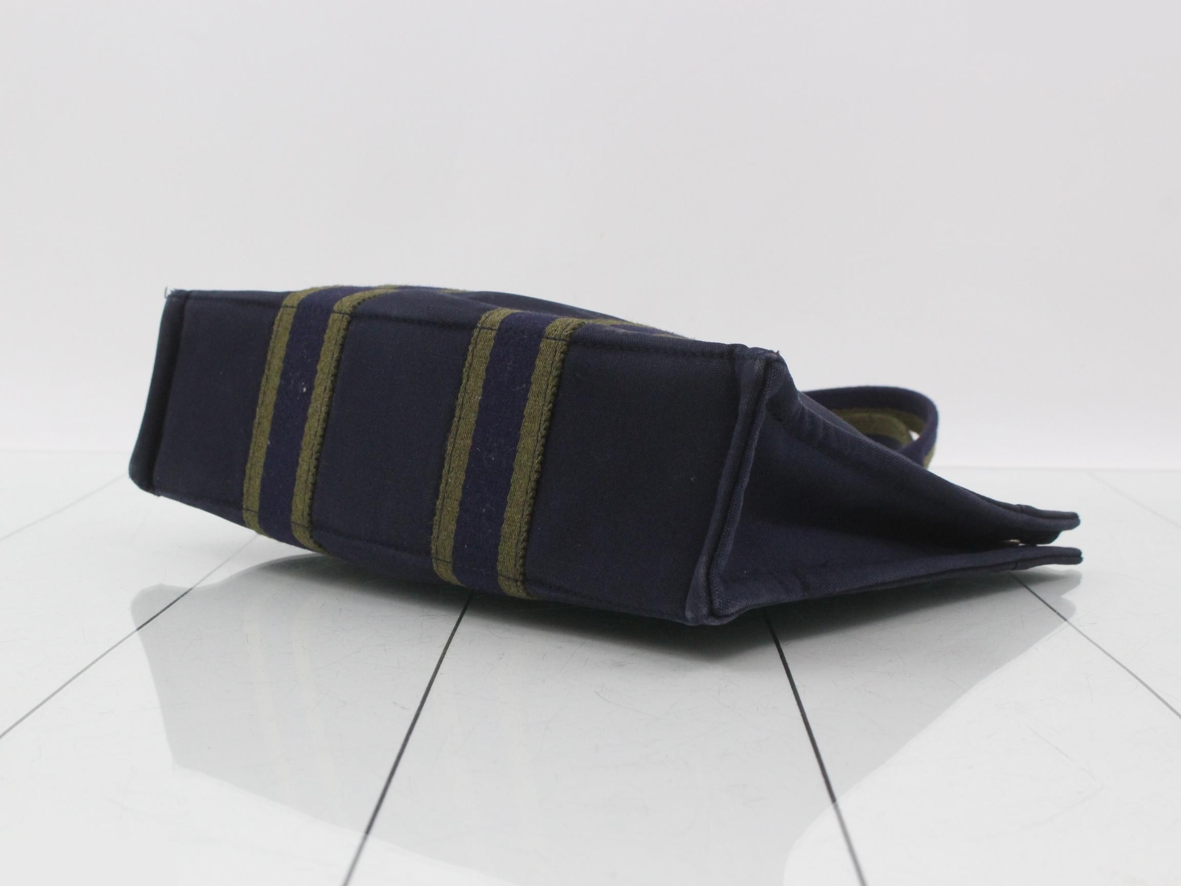 Fourre-Tout PM Tote Bag — view 6