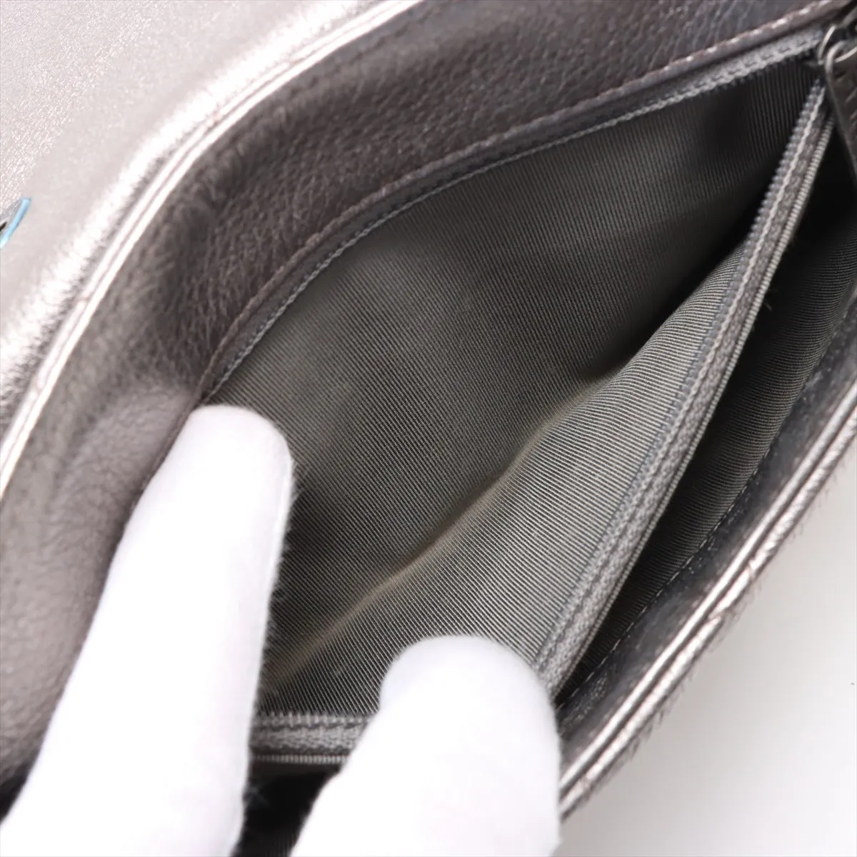 Matelassé Leather Single Flap Double Chain Bag, Silver with Gunmetal Hardware, Item Number 23219965 (Serial Number in the 23s range) — view 8