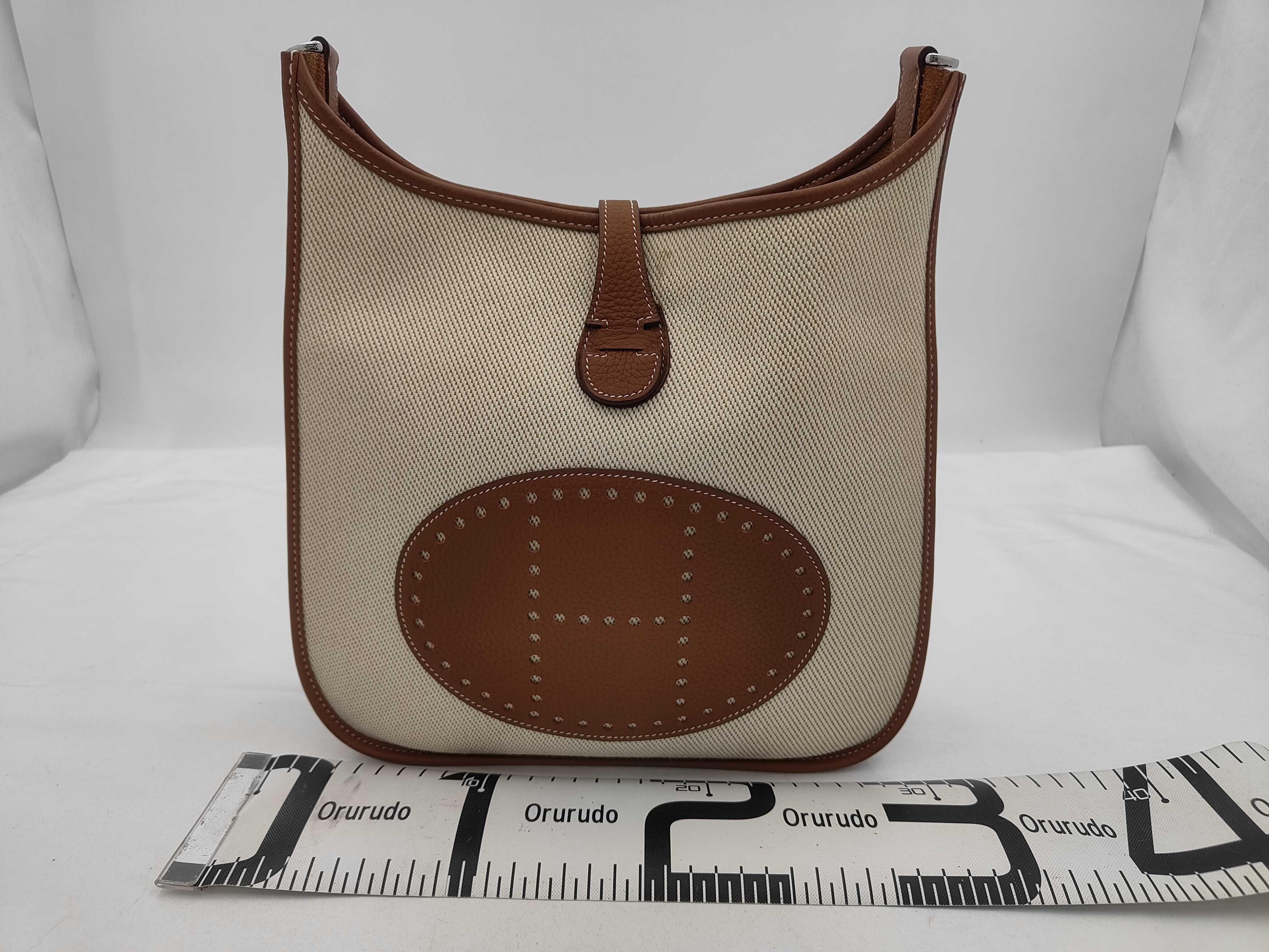 Evelyne 3PM Shoulder Bag, Canvas Shoulder Bag — view 2