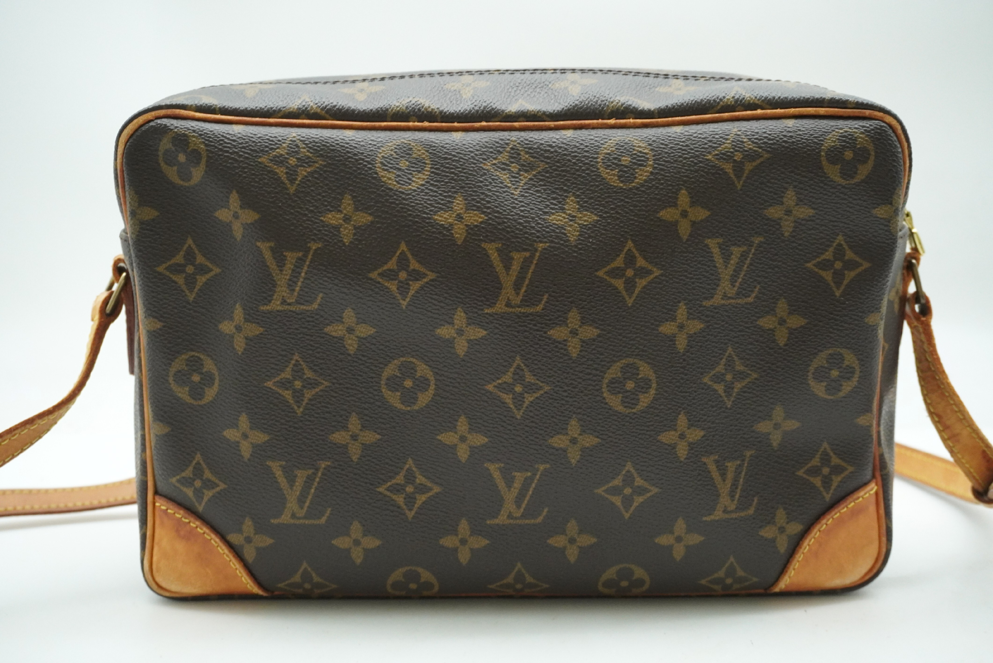 Monogram Trocadero 30 M51272 Shoulder Bag — view 2