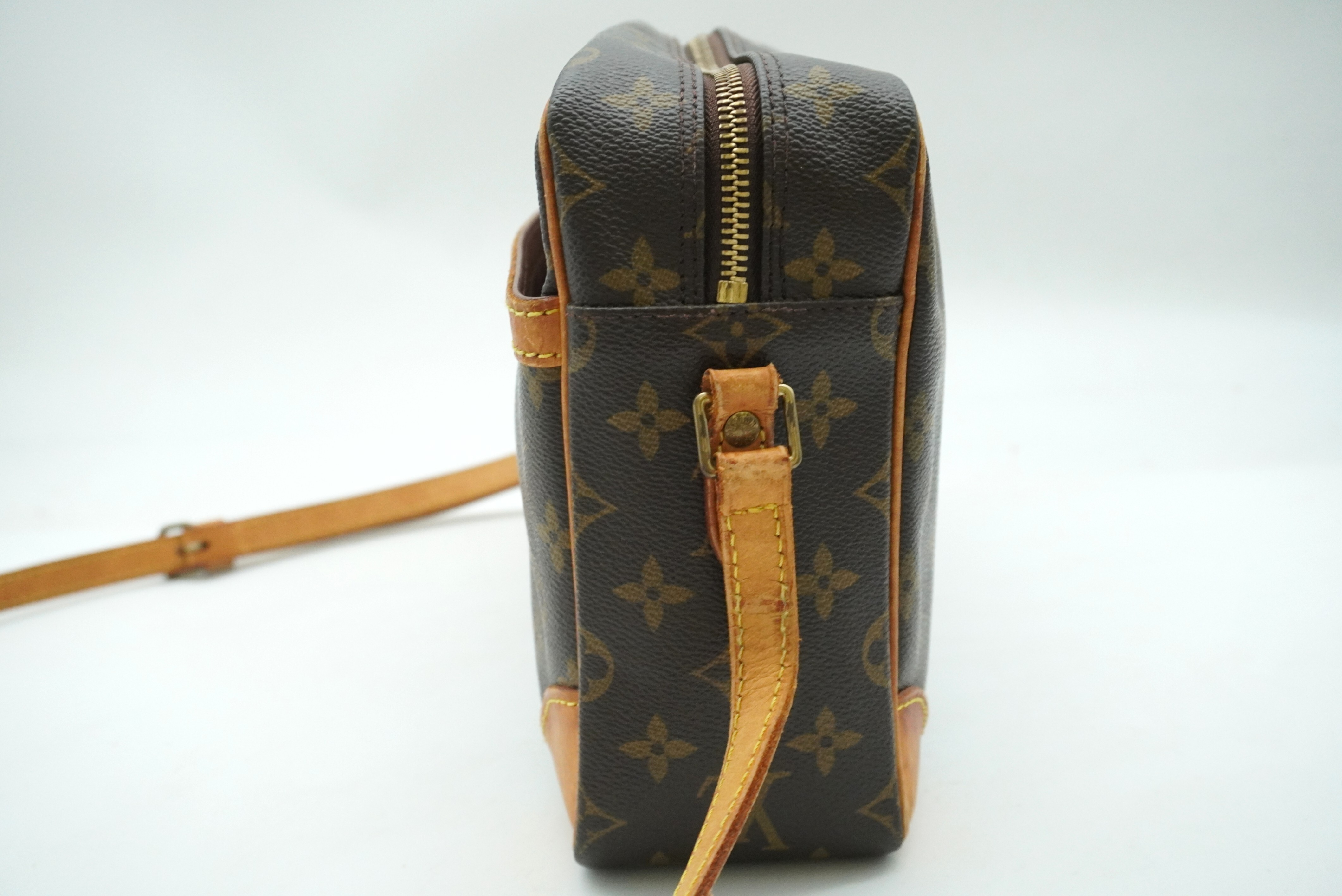 Monogram Trocadero 30 M51272 Shoulder Bag — view 3