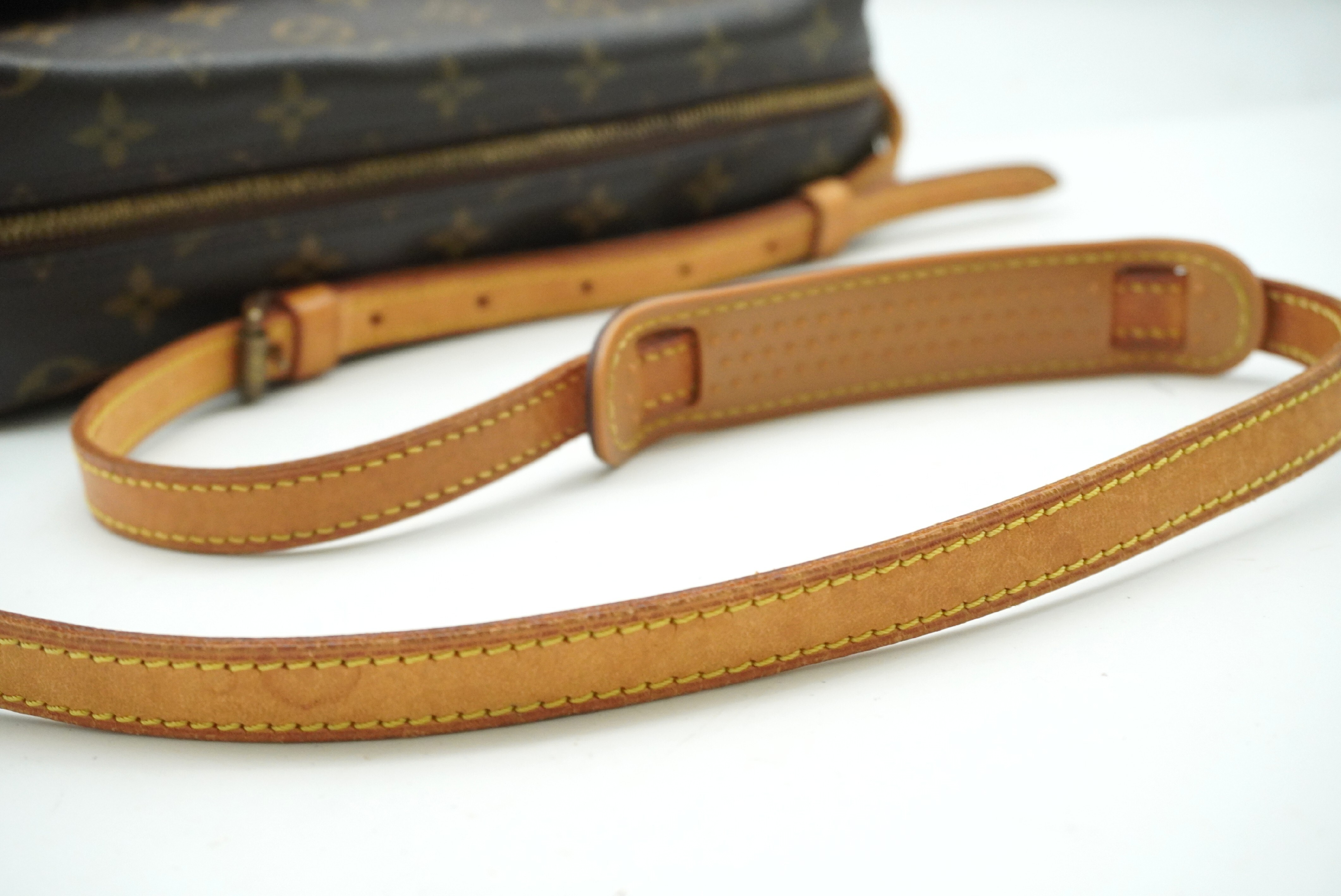 Monogram Trocadero 30 M51272 Shoulder Bag — view 7
