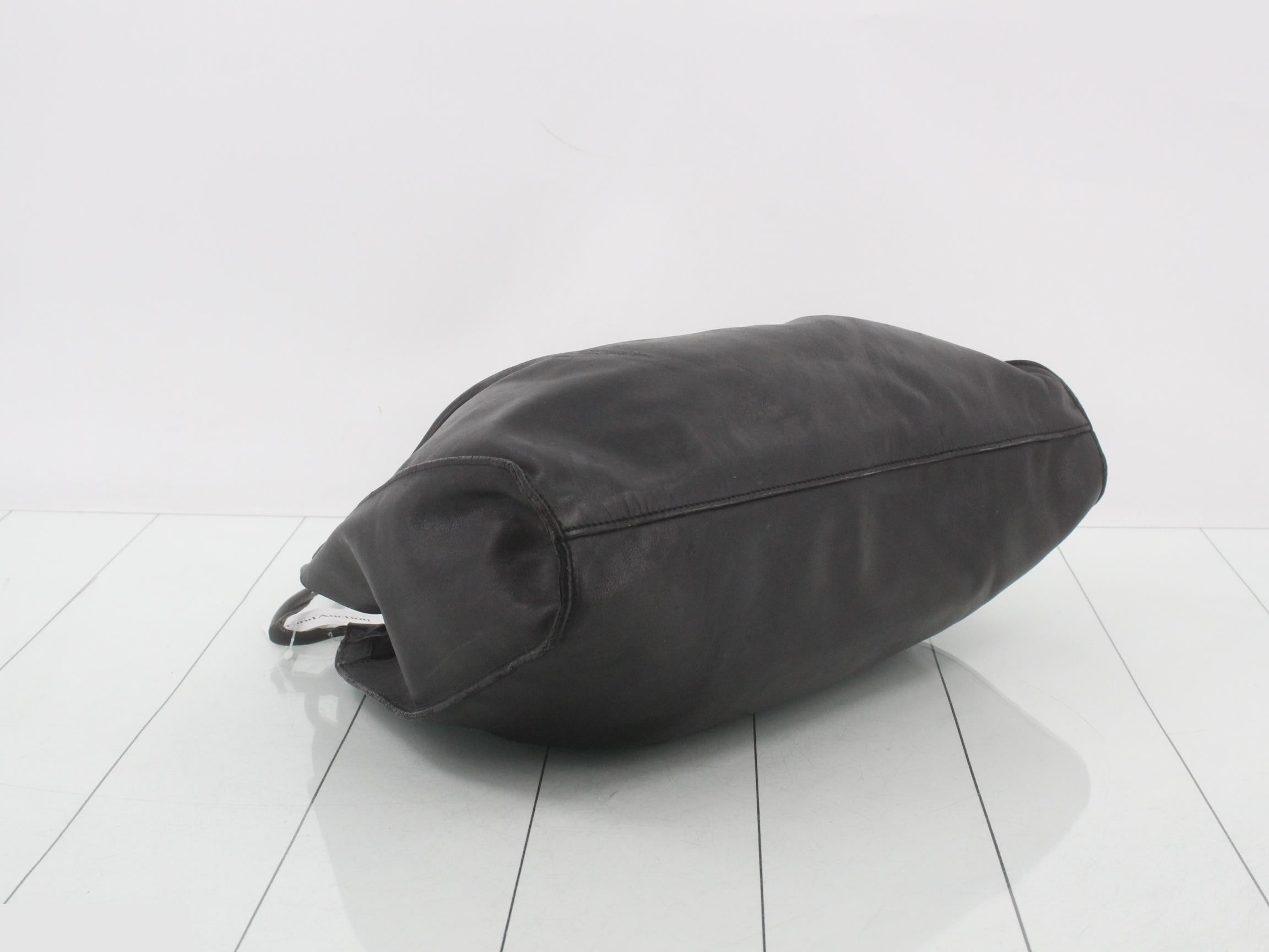 Tom Ford era leather shoulder bag — view 5