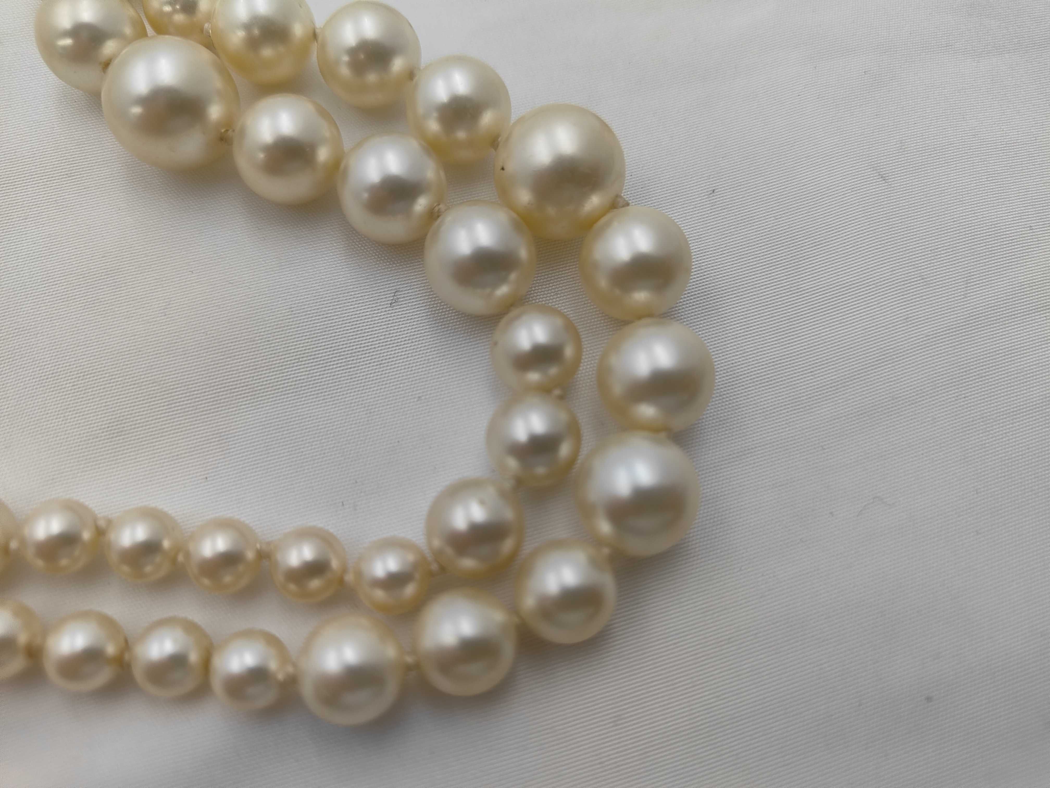 Pearl Long Necklace Coco Mark Necklace — view 3