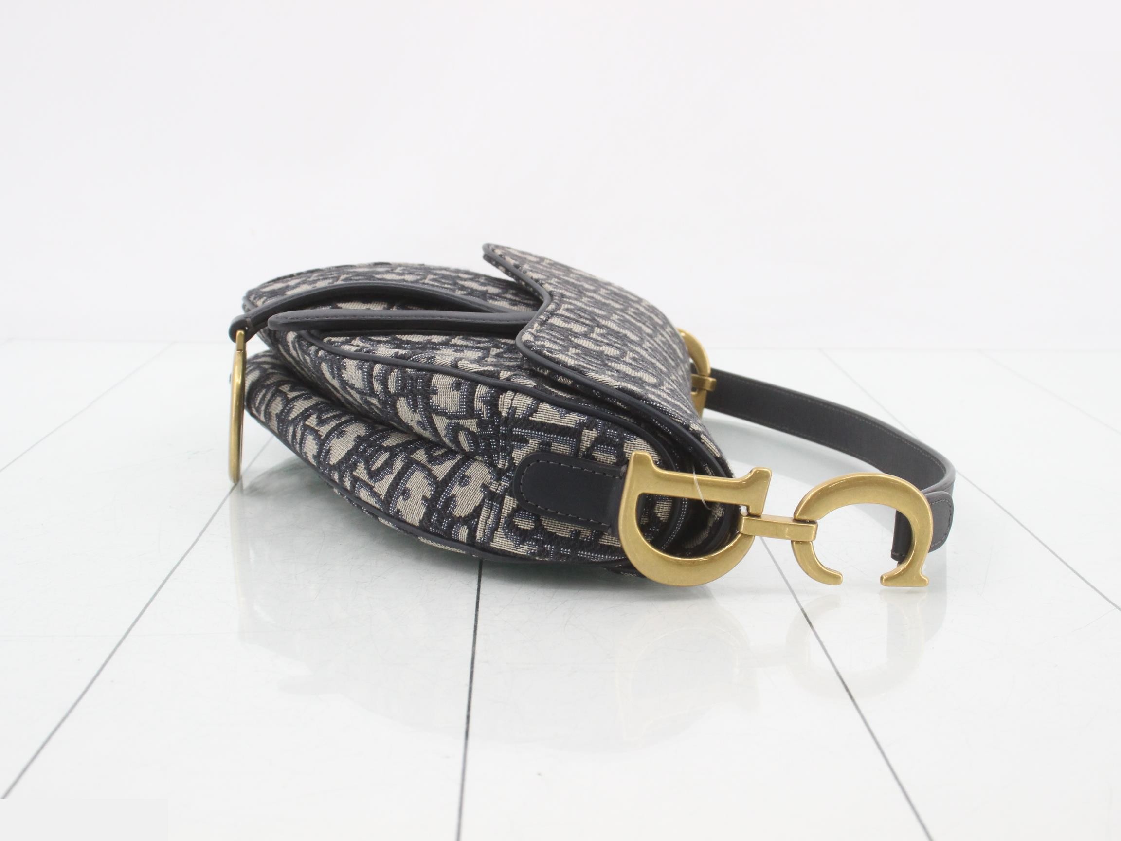 Oblique Saddle One-Shoulder Bag — view 3