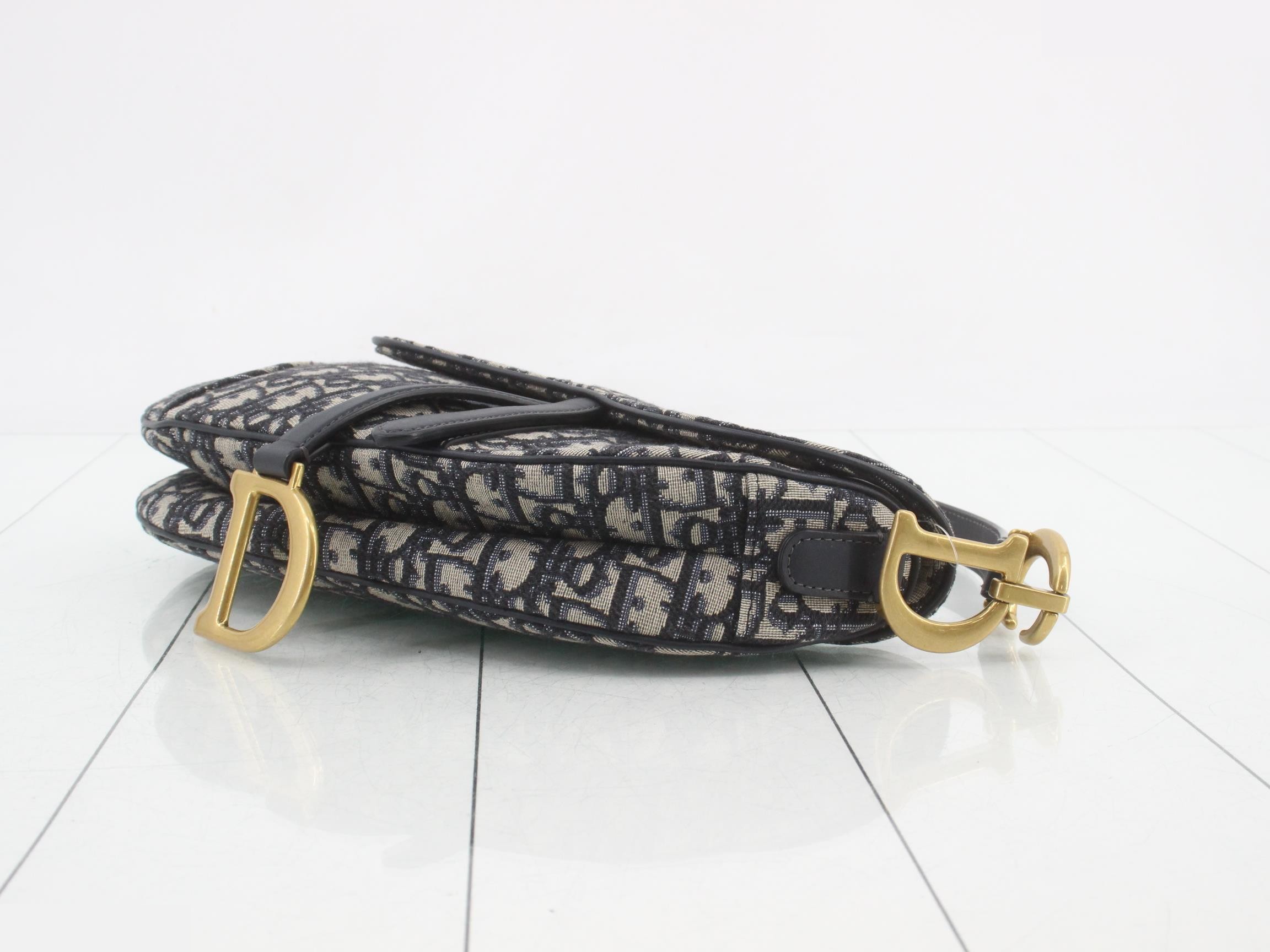 Oblique Saddle One-Shoulder Bag — view 6