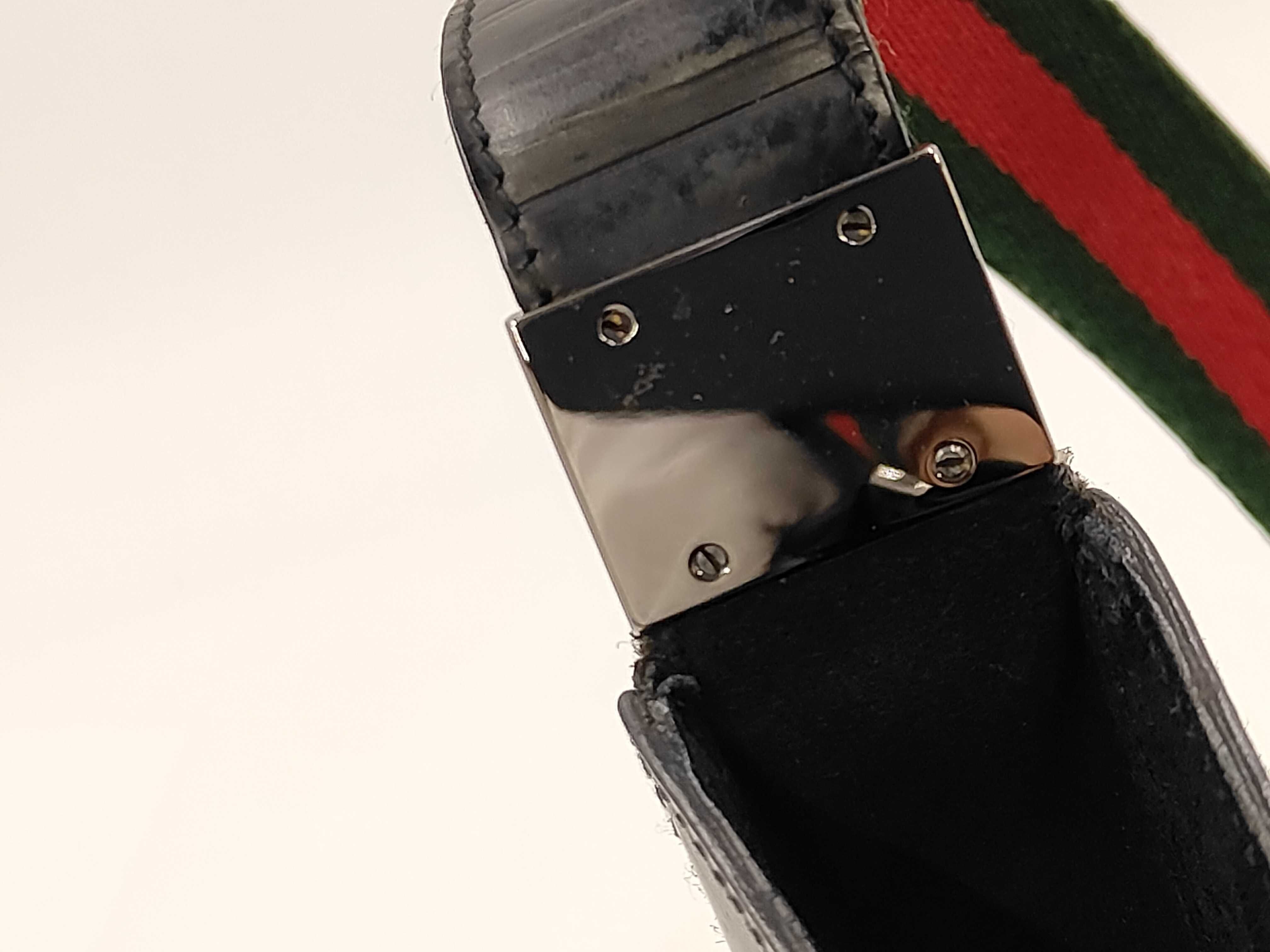 Sherry Line Rubber Shoulder Bag — view 9