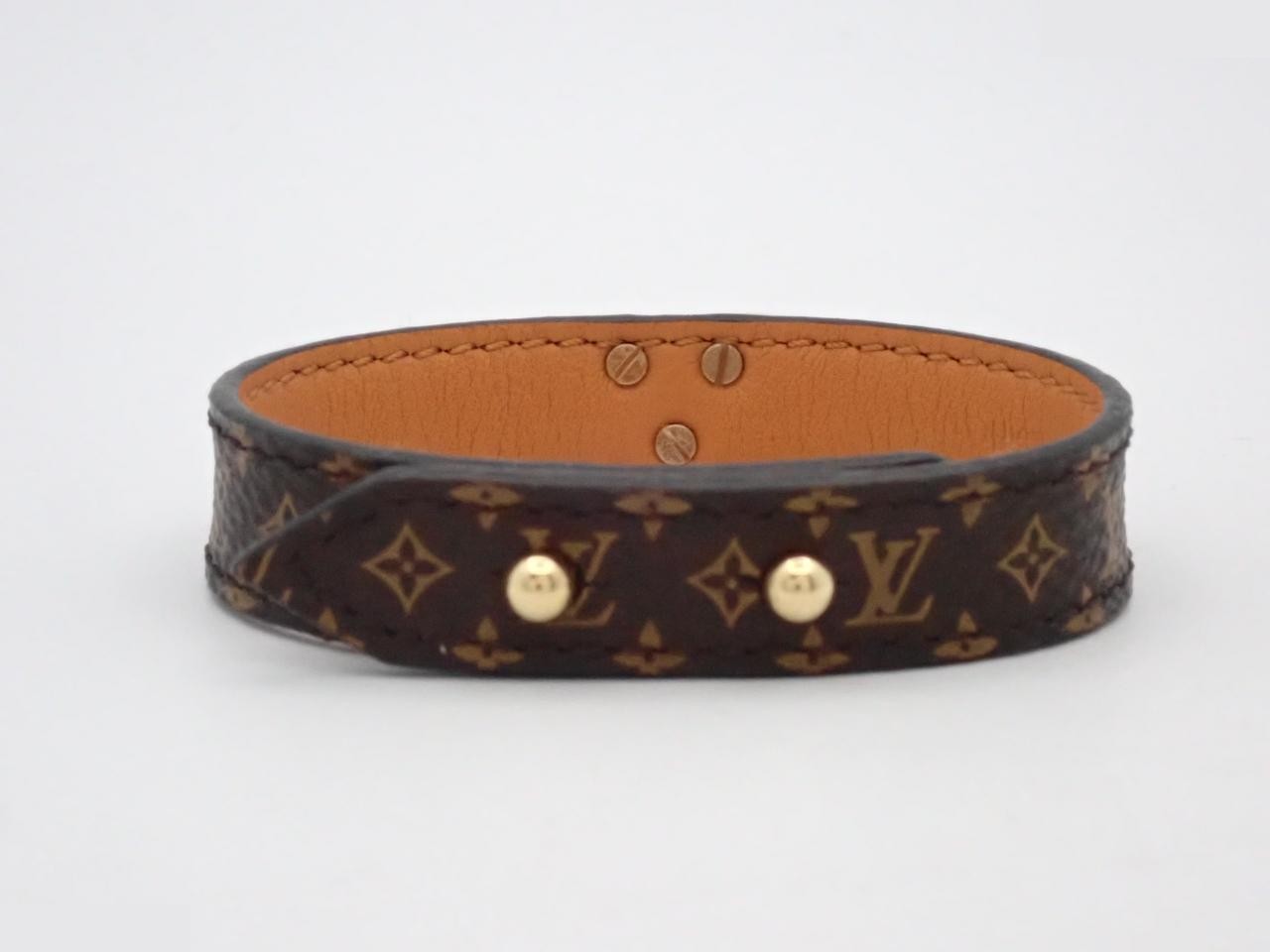 Monogram Bracelet Essential V M6042, wrist size approximately 17.5 cm — view 2