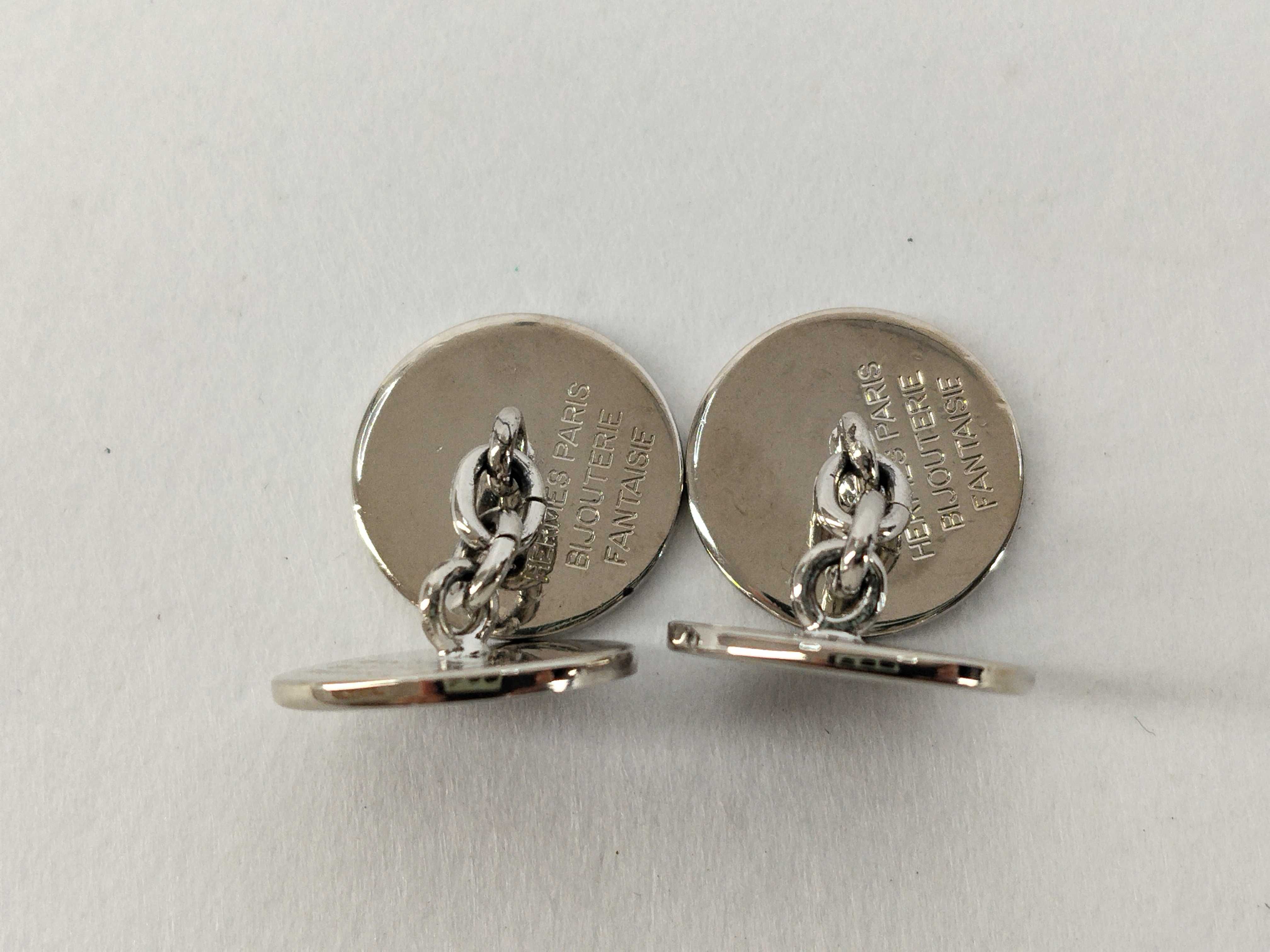 Cufflinks / SV Tie Clip & Cufflinks — view 3