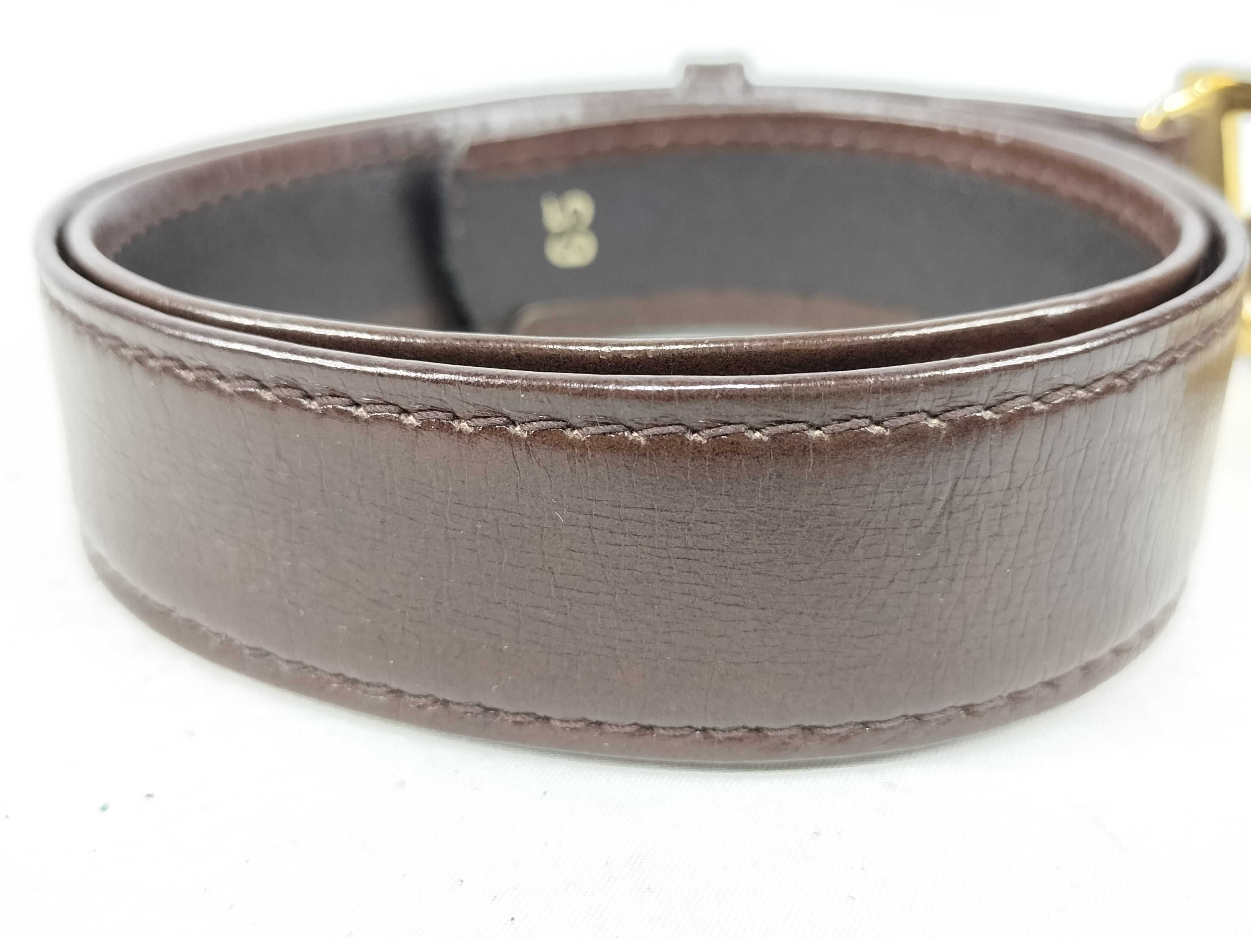 belt with carriage buckle, brown belt — view 9