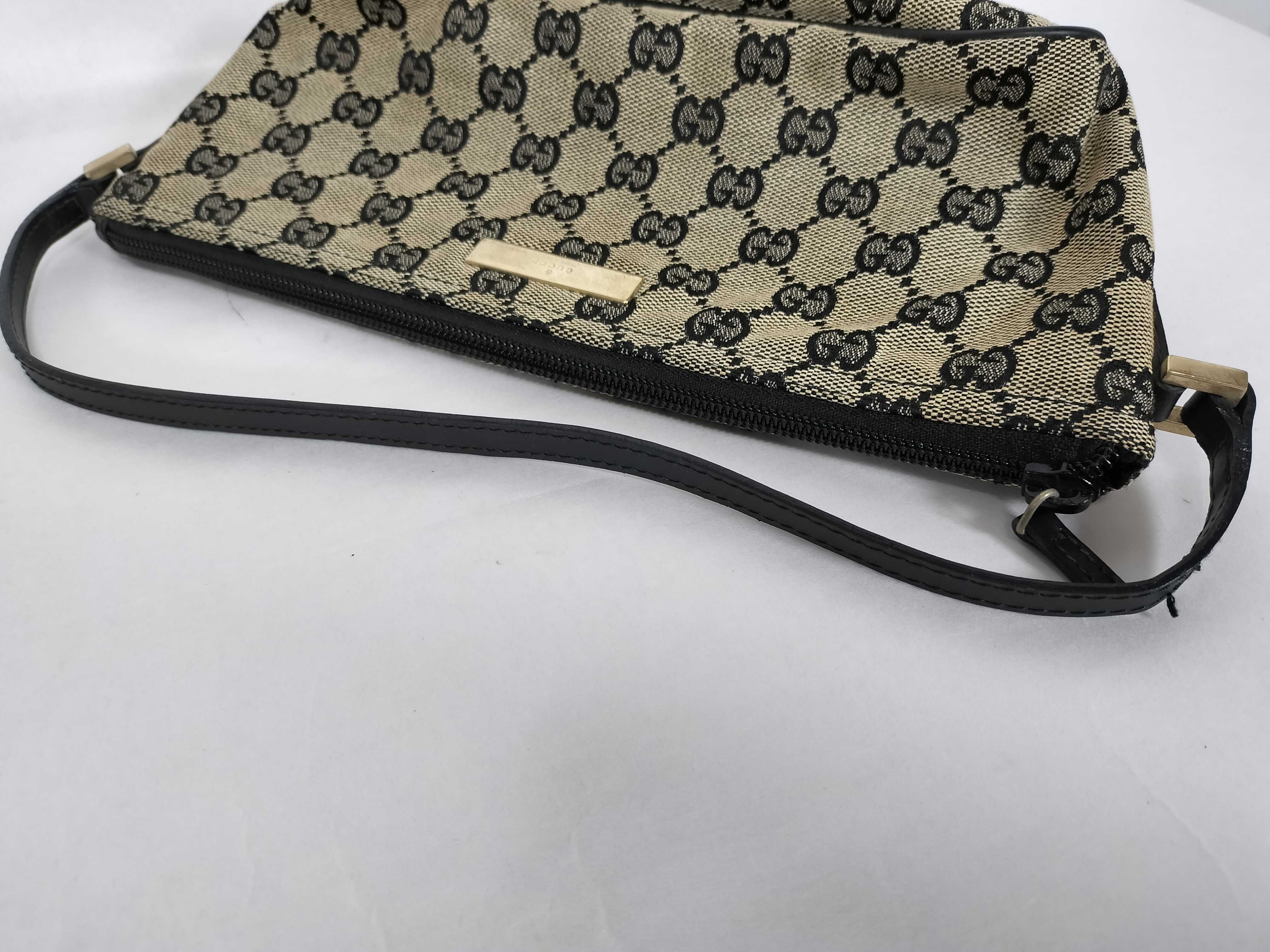 GG Canvas Pouch — view 3