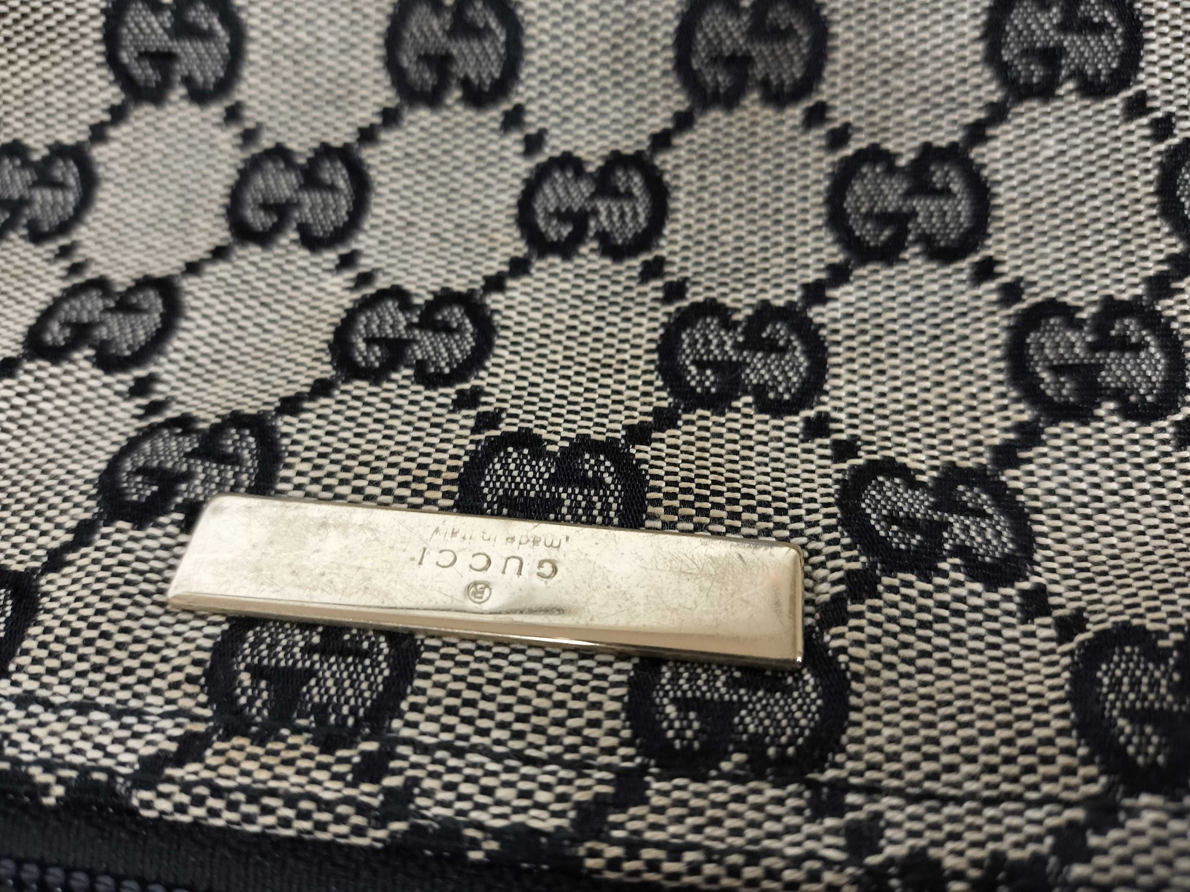 GG Canvas Pouch — view 8