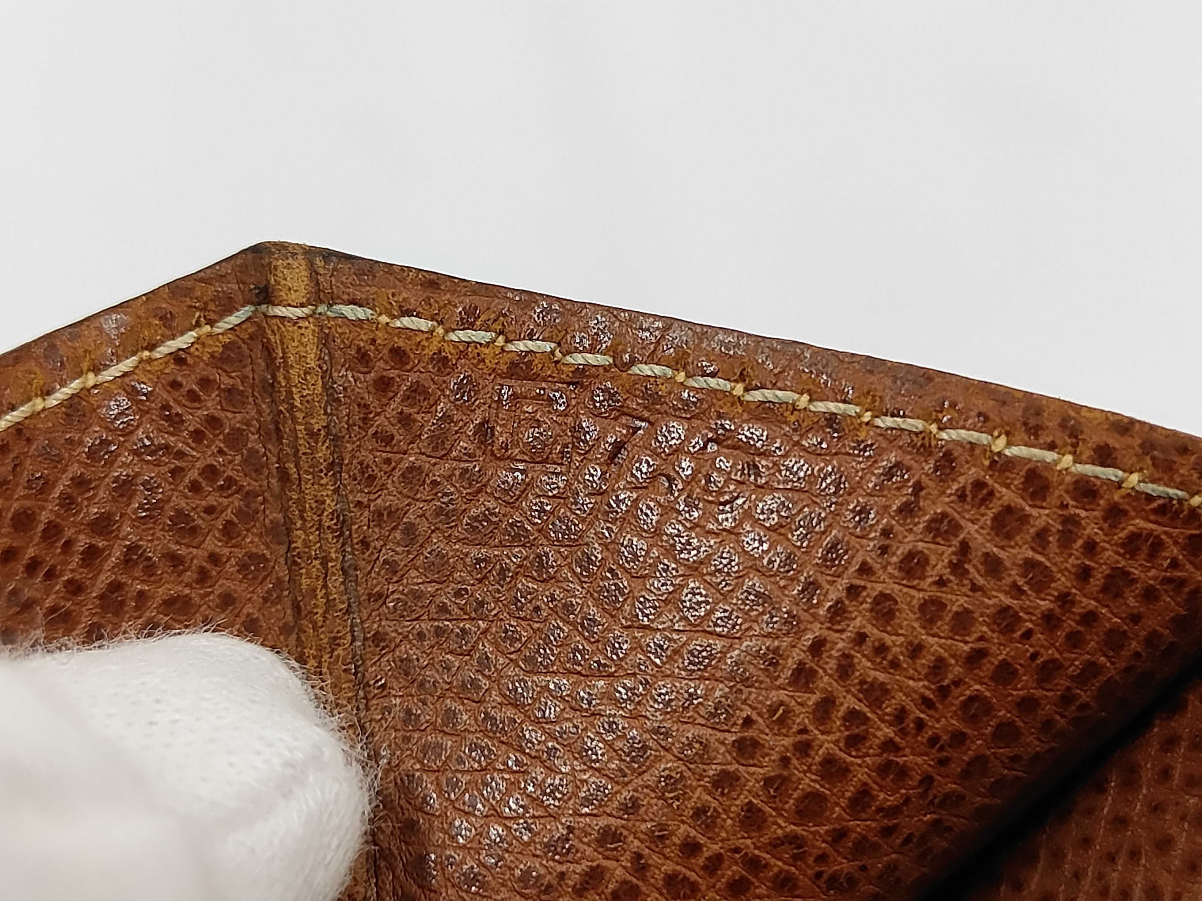 Bearn Classic wallet, stamped F, silver hardware. — view 13