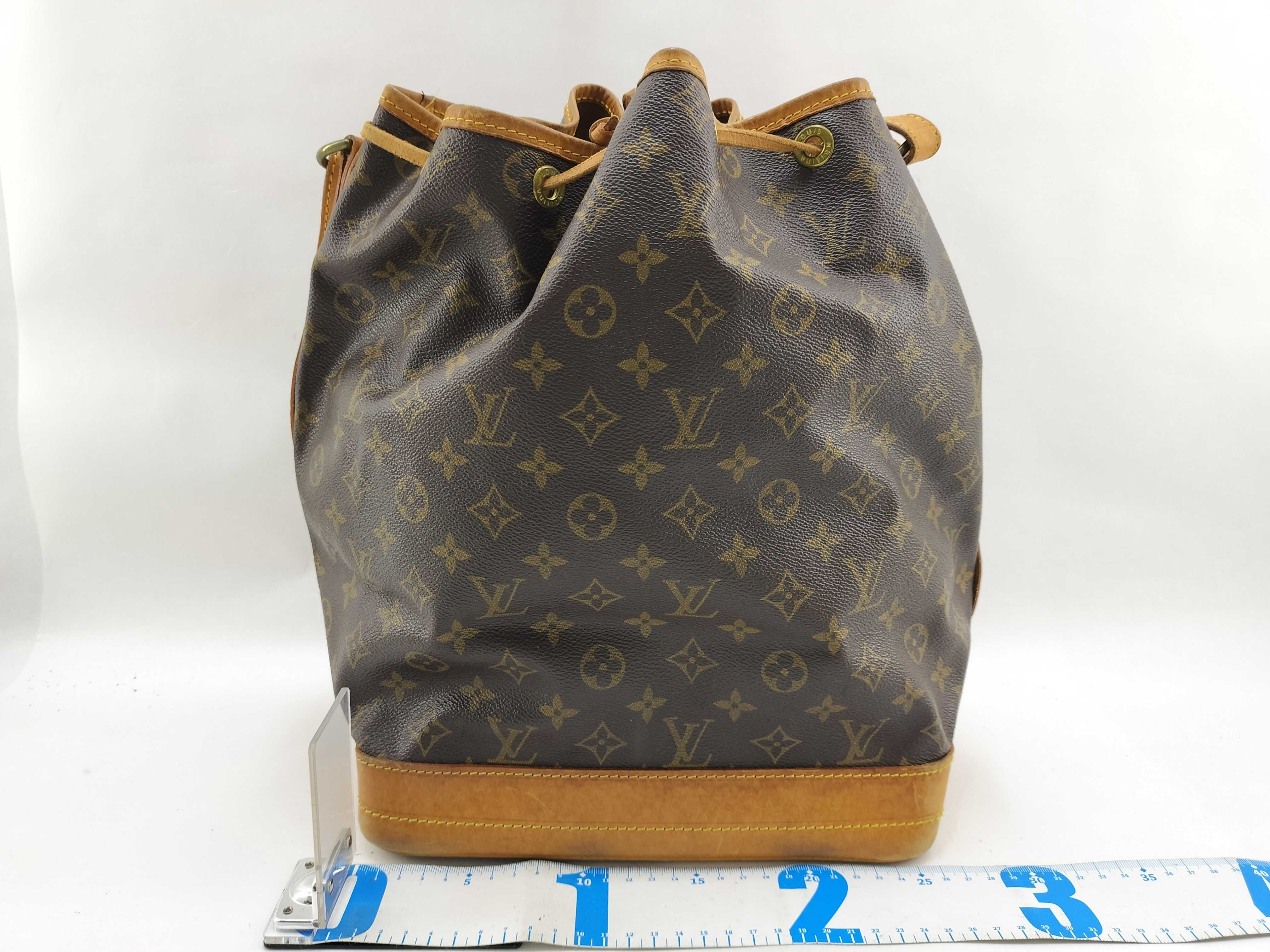 Monogram Noe AR9002 Shoulder Bag — view 2