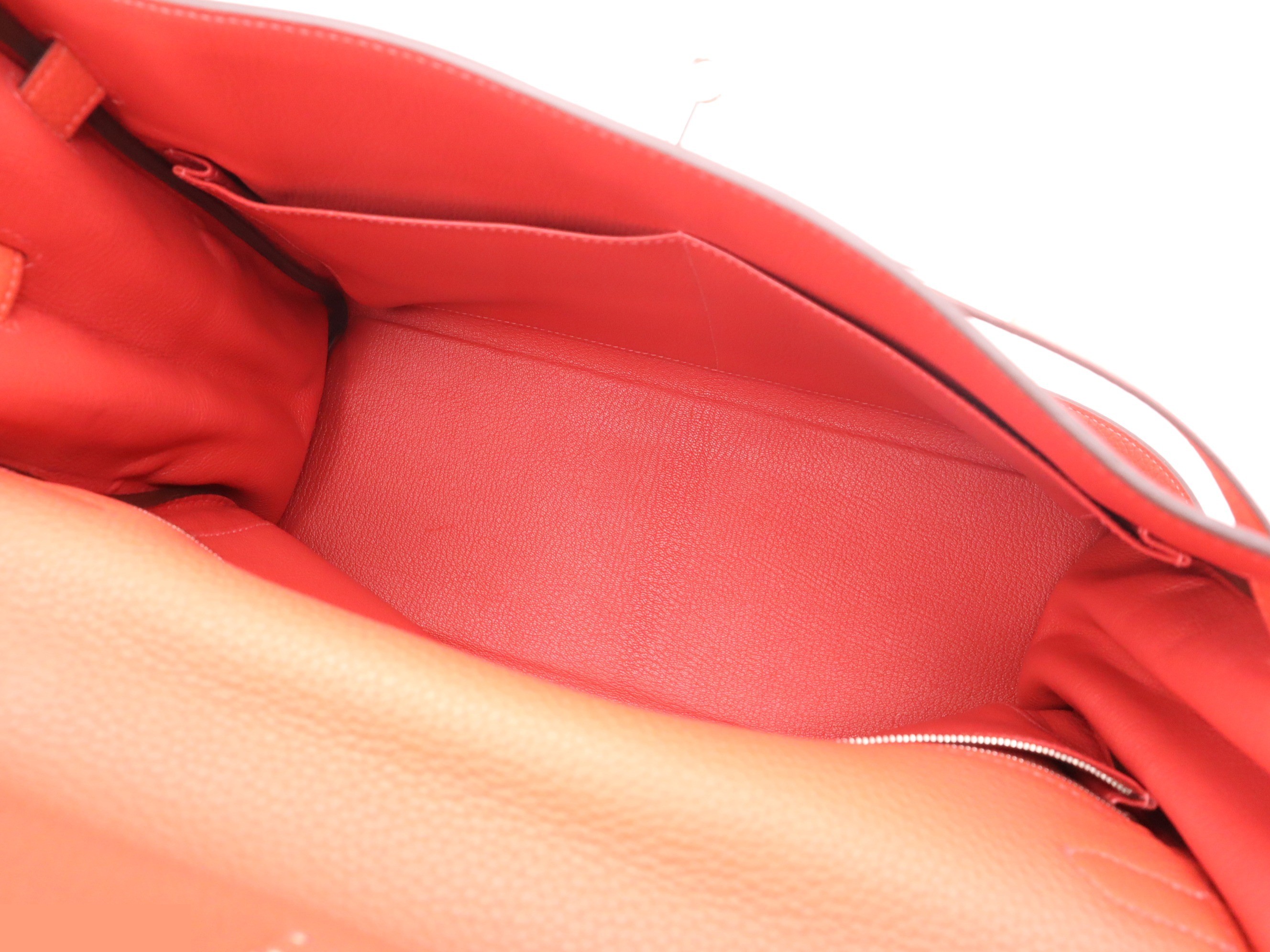 Taurillon Clemence Kelly 35, Red, includes shoulder strap, padlock, and two keys. — view 7