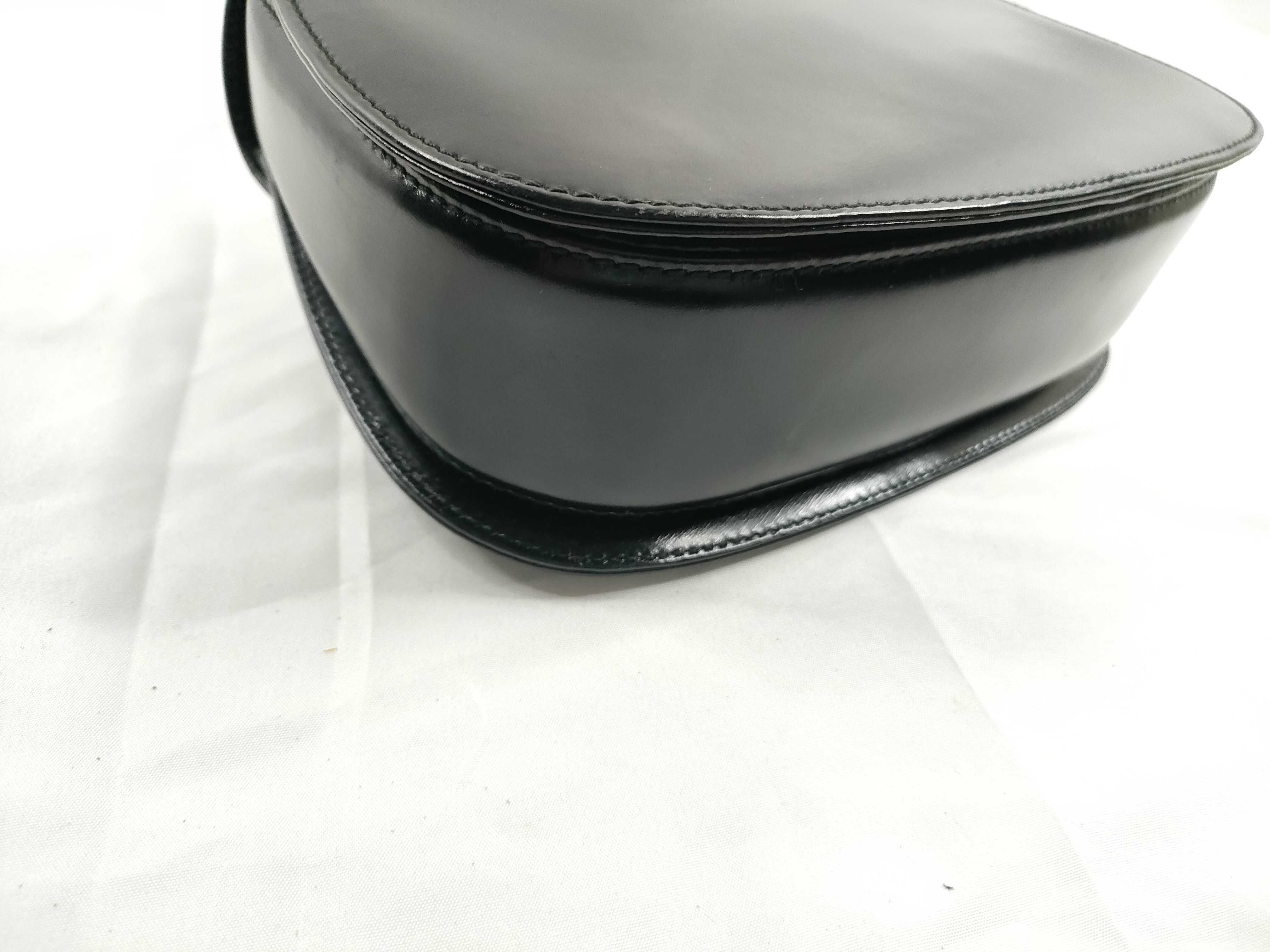 Bamboo Handbag, Turnlock Leather, Black Handbag — view 3
