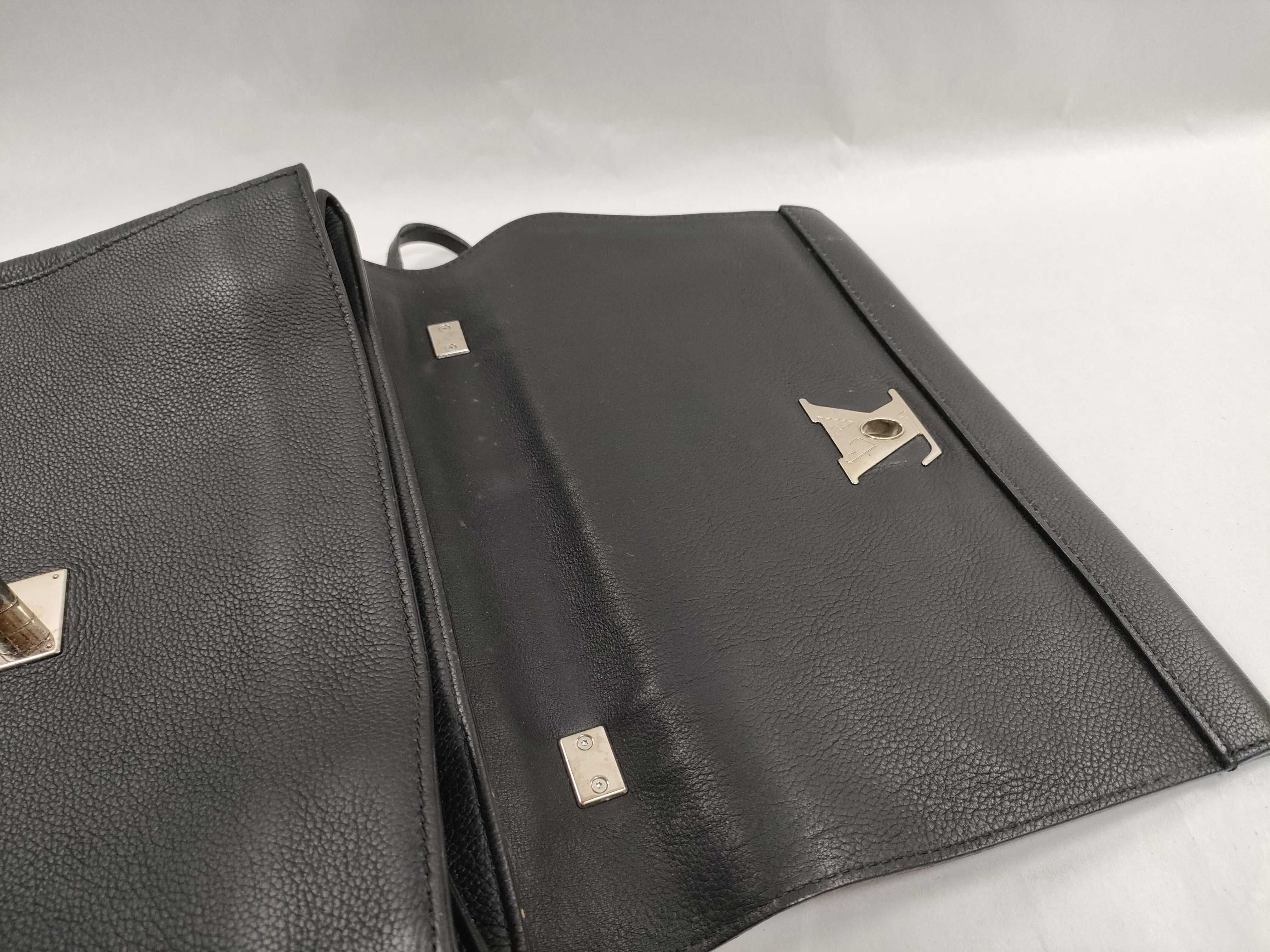 PH- Black Lockme II Leather Shoulder Bag (Handbag) — view 14