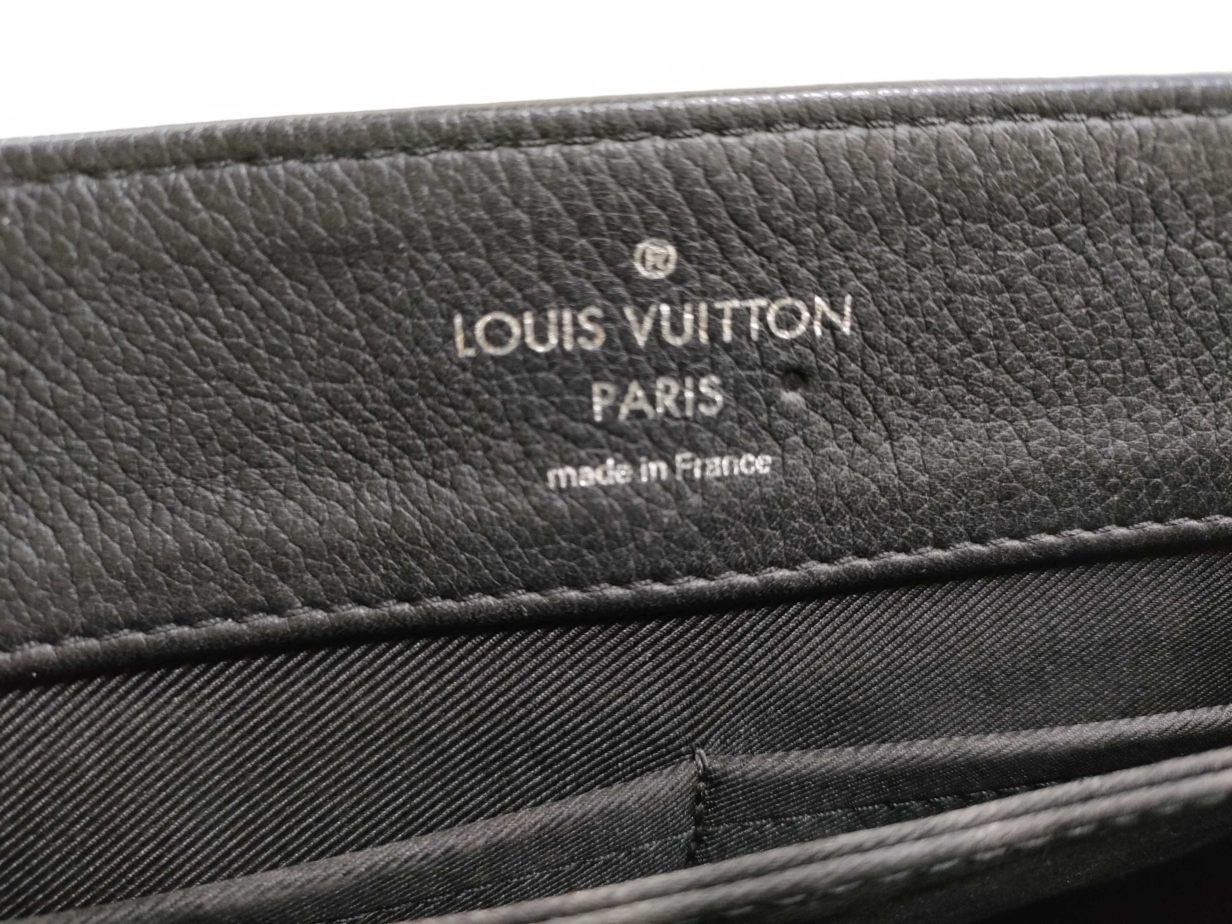 PH- Black Lockme II Leather Shoulder Bag (Handbag) — view 10