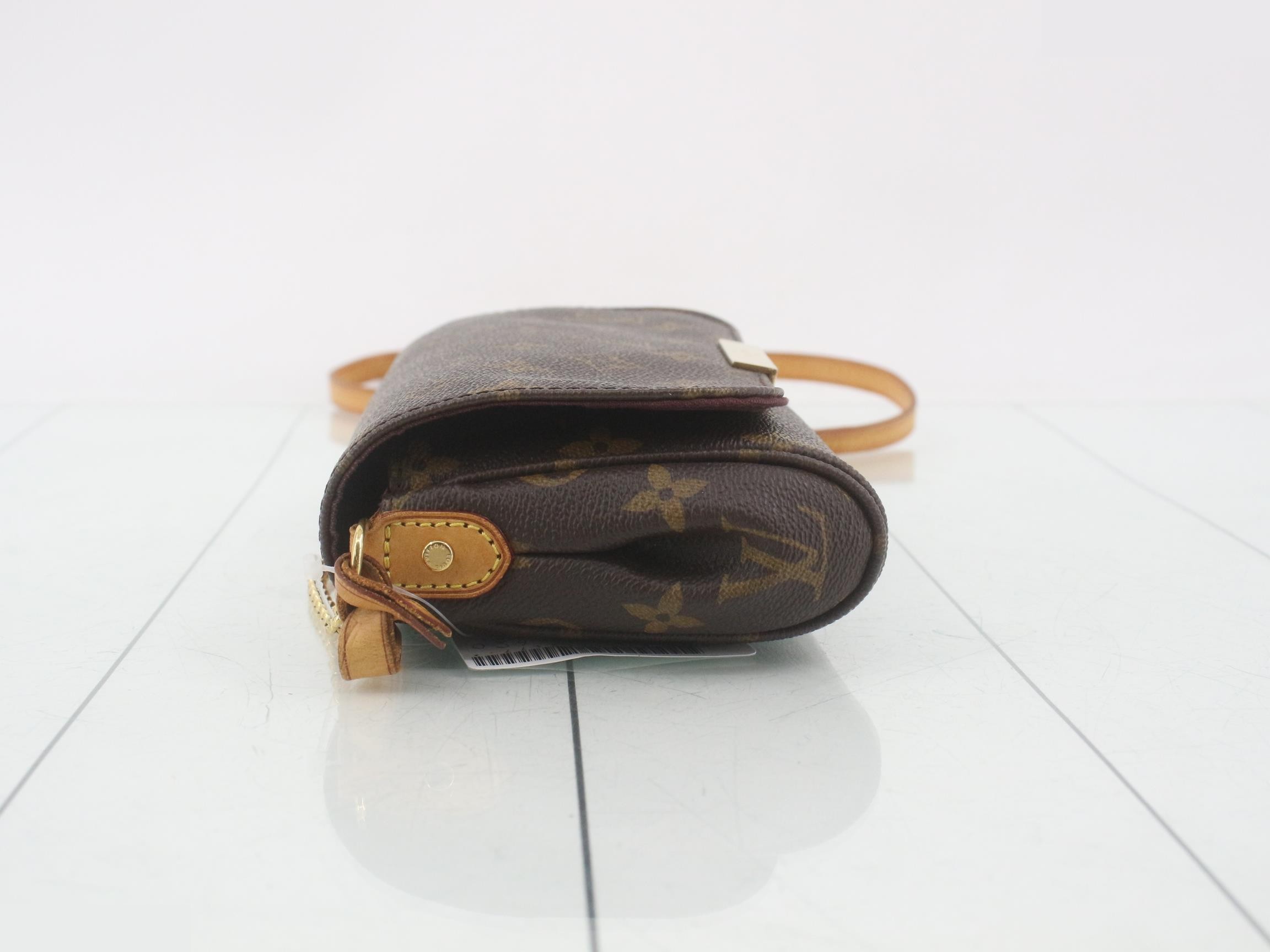 Favorite PM M40717 — view 4