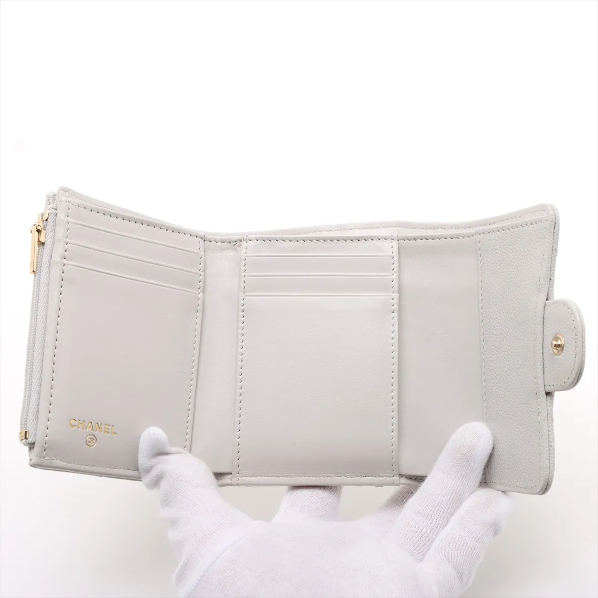 Matelassé Caviar Skin Compact Wallet, Gray with Gold Hardware, PXT3622A — view 4