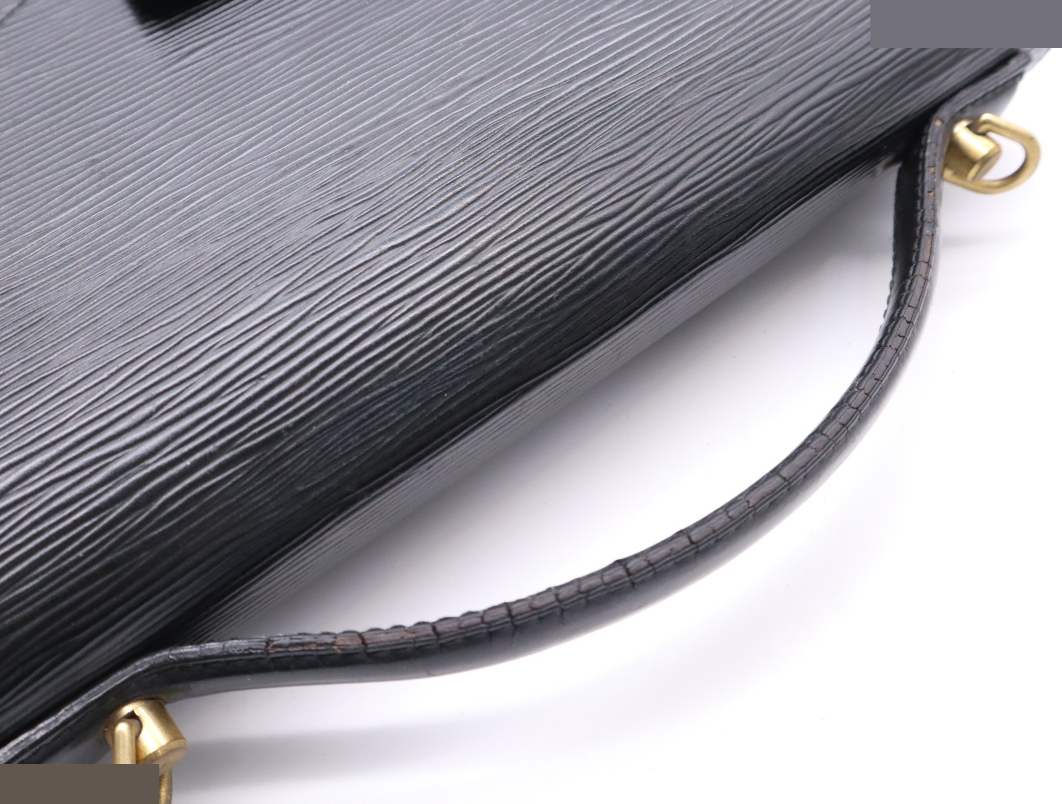 Monceau Noir with key — view 6