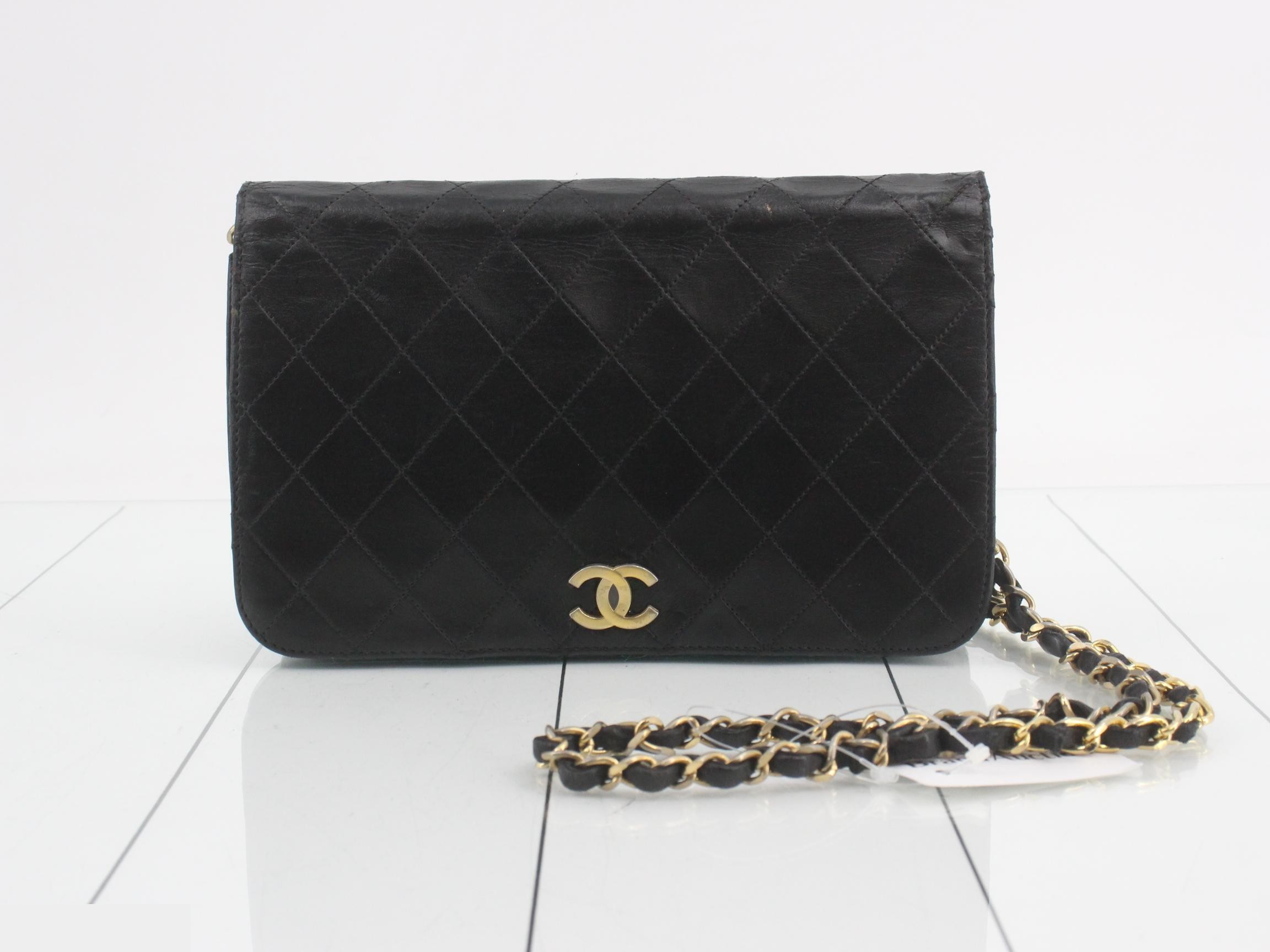 Lambskin Chain Shoulder Bag