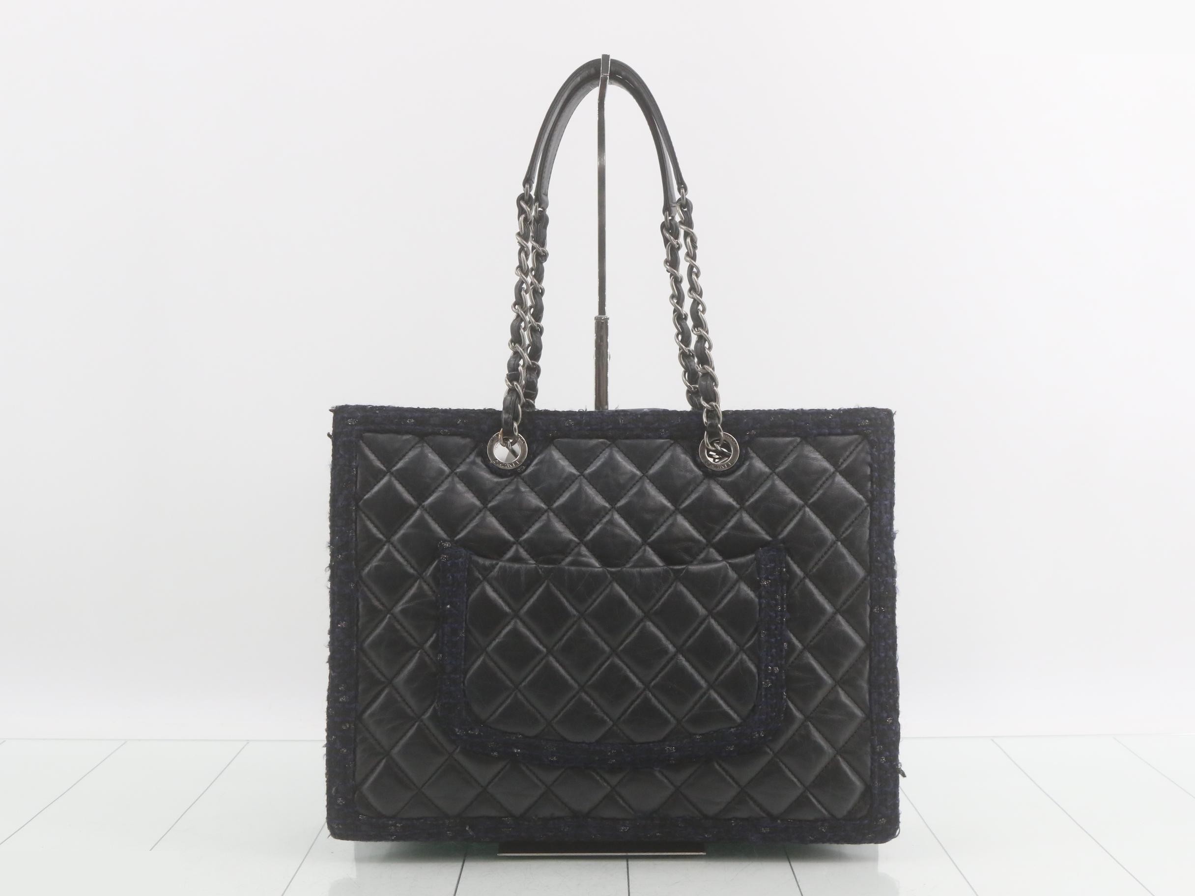 Matelassé (bag) - Shoulder bag — view 2