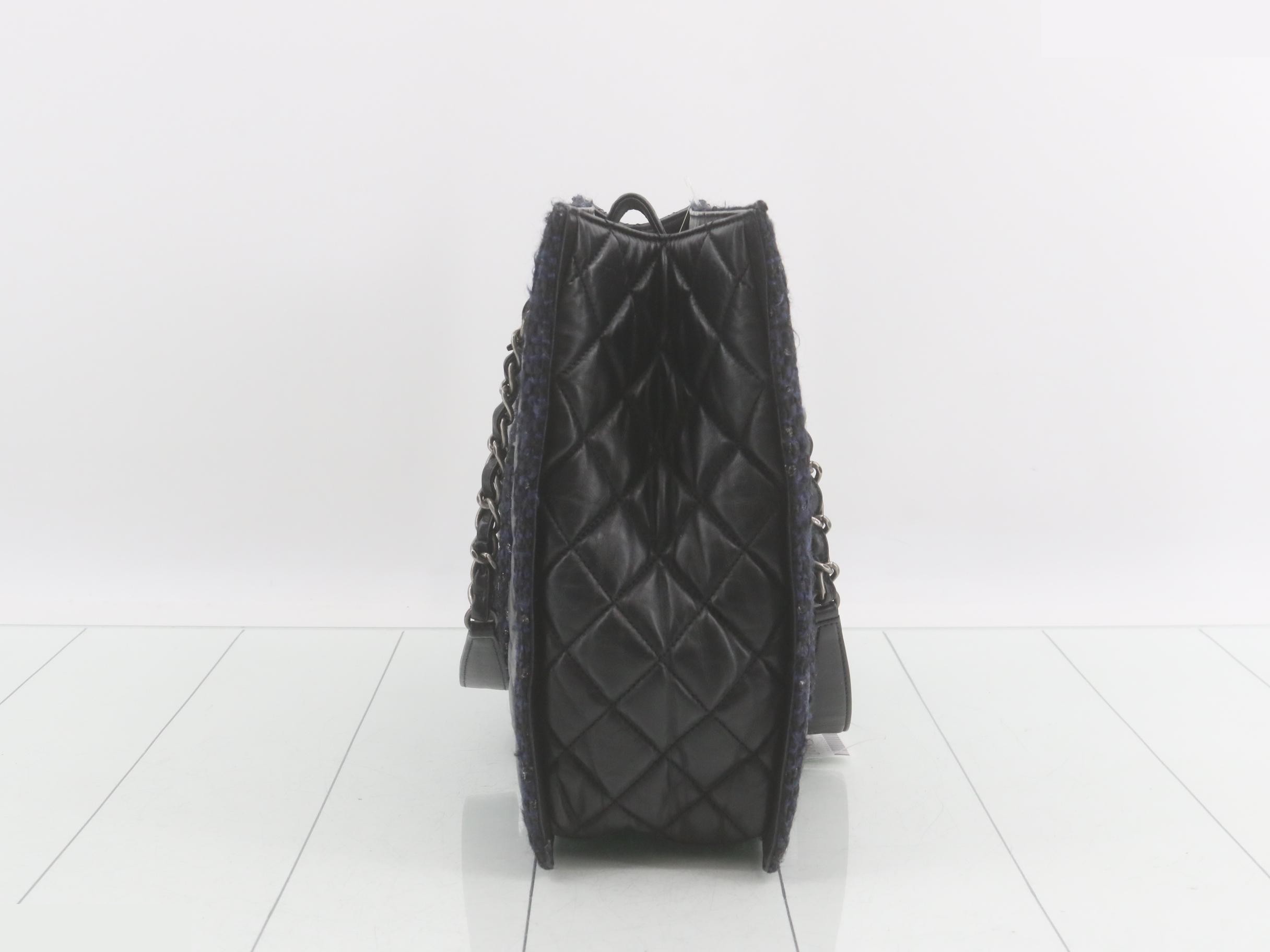 Matelassé (bag) - Shoulder bag — view 4