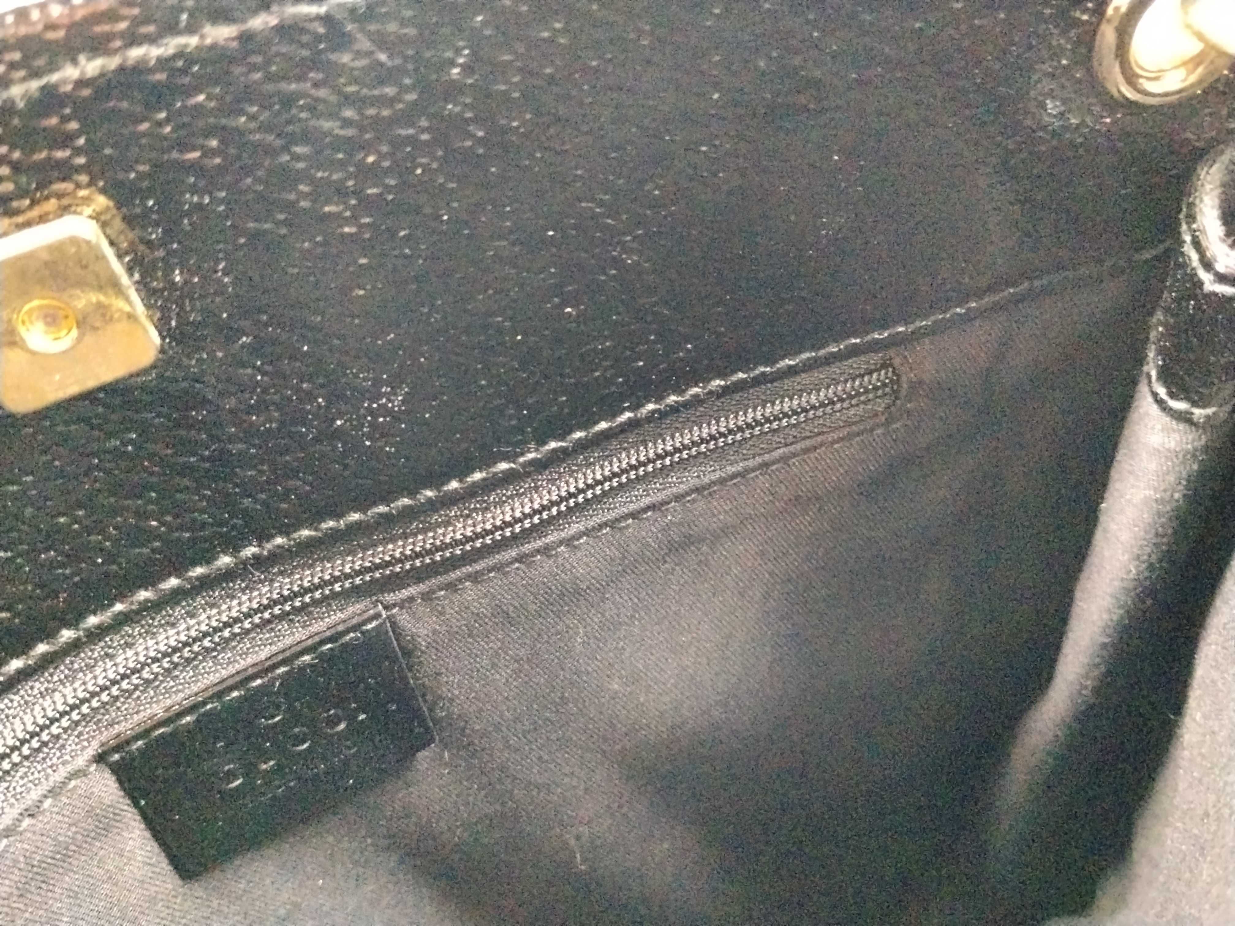 GG Canvas 120341 Shoulder Bag — view 12