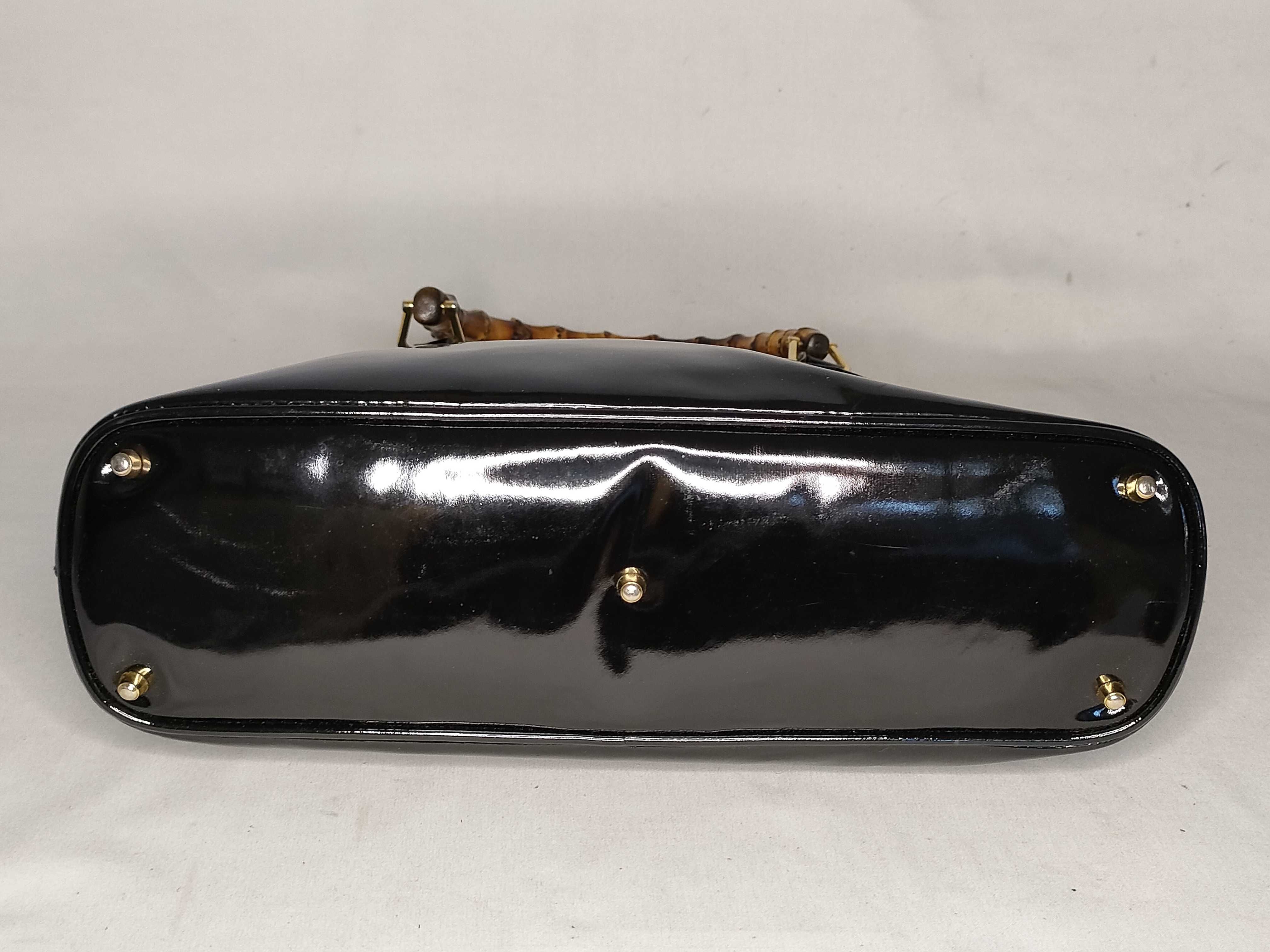 Bamboo Shoulder Bag Handbag Patent Leather Black (000 1186 0289) — view 8
