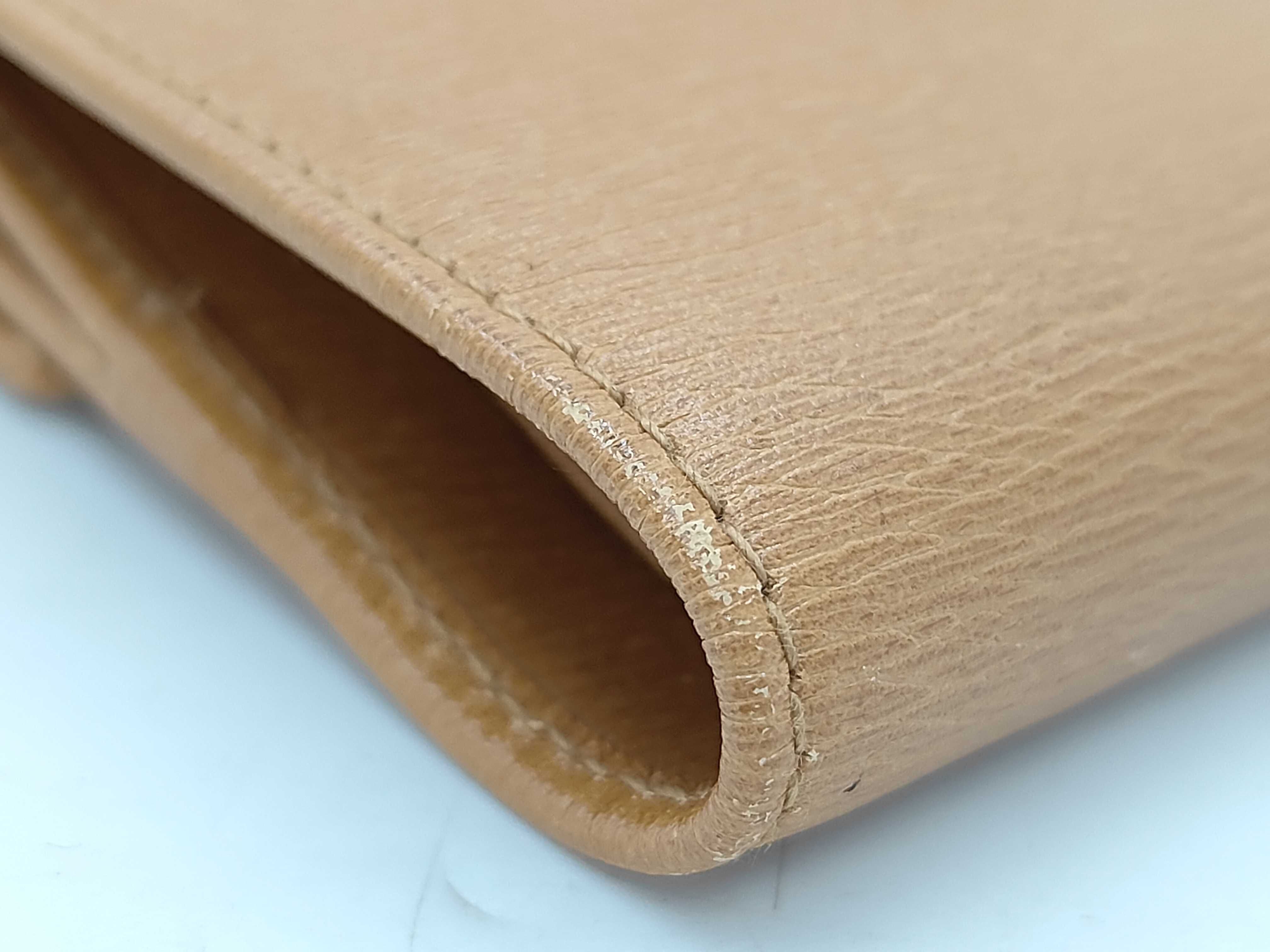 wallet — view 7