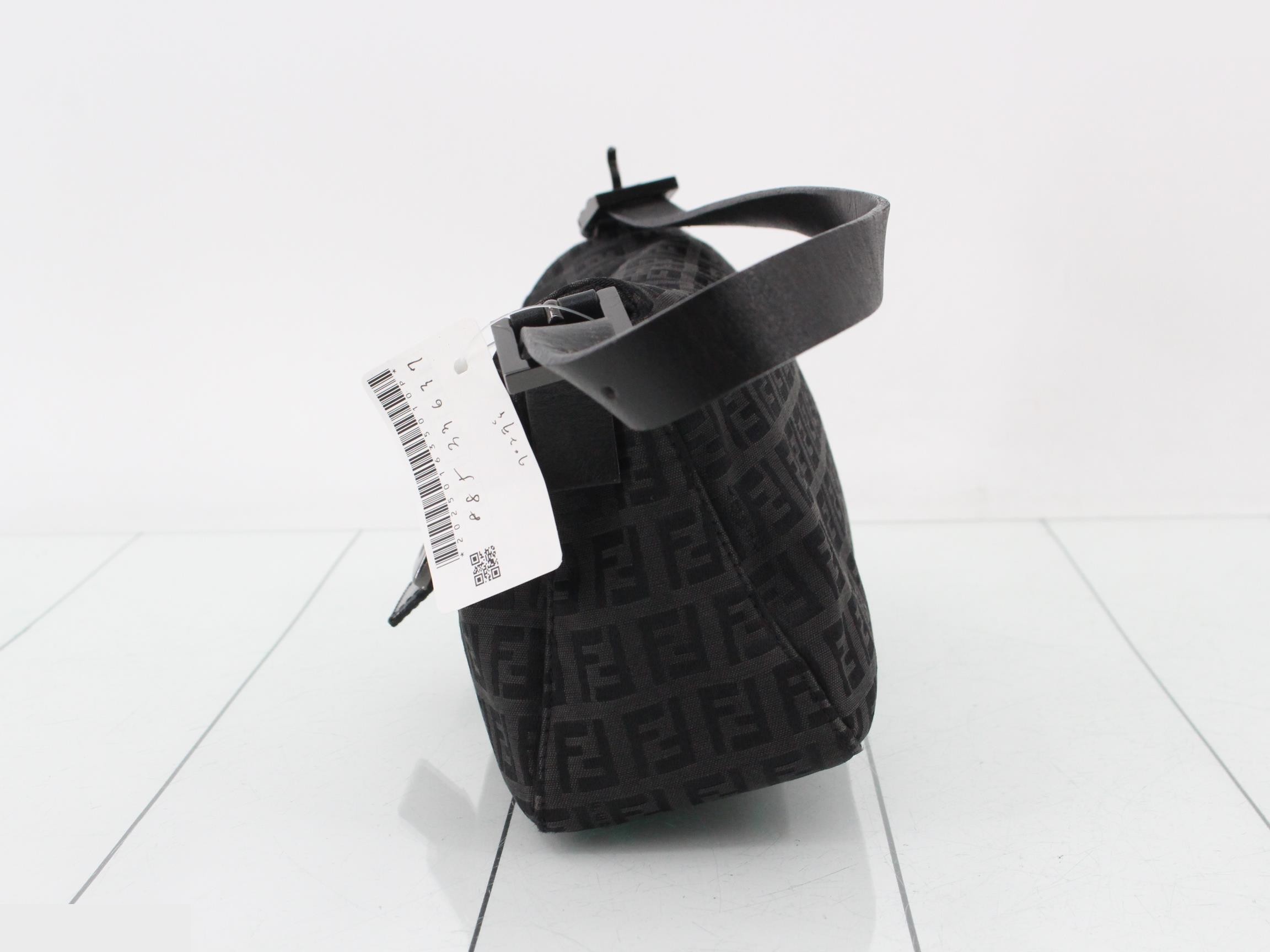 ZUCCA Mamma Bucket Shoulder Bag — view 3