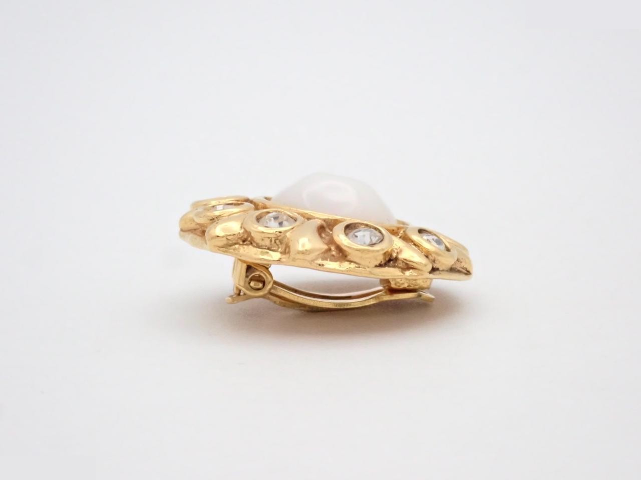 Rhinestone earring (single earring only) — view 3