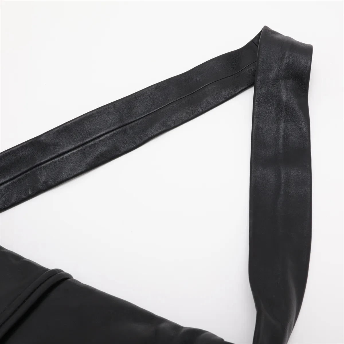 Anagram Leather Shoulder Bag, Black — view 5