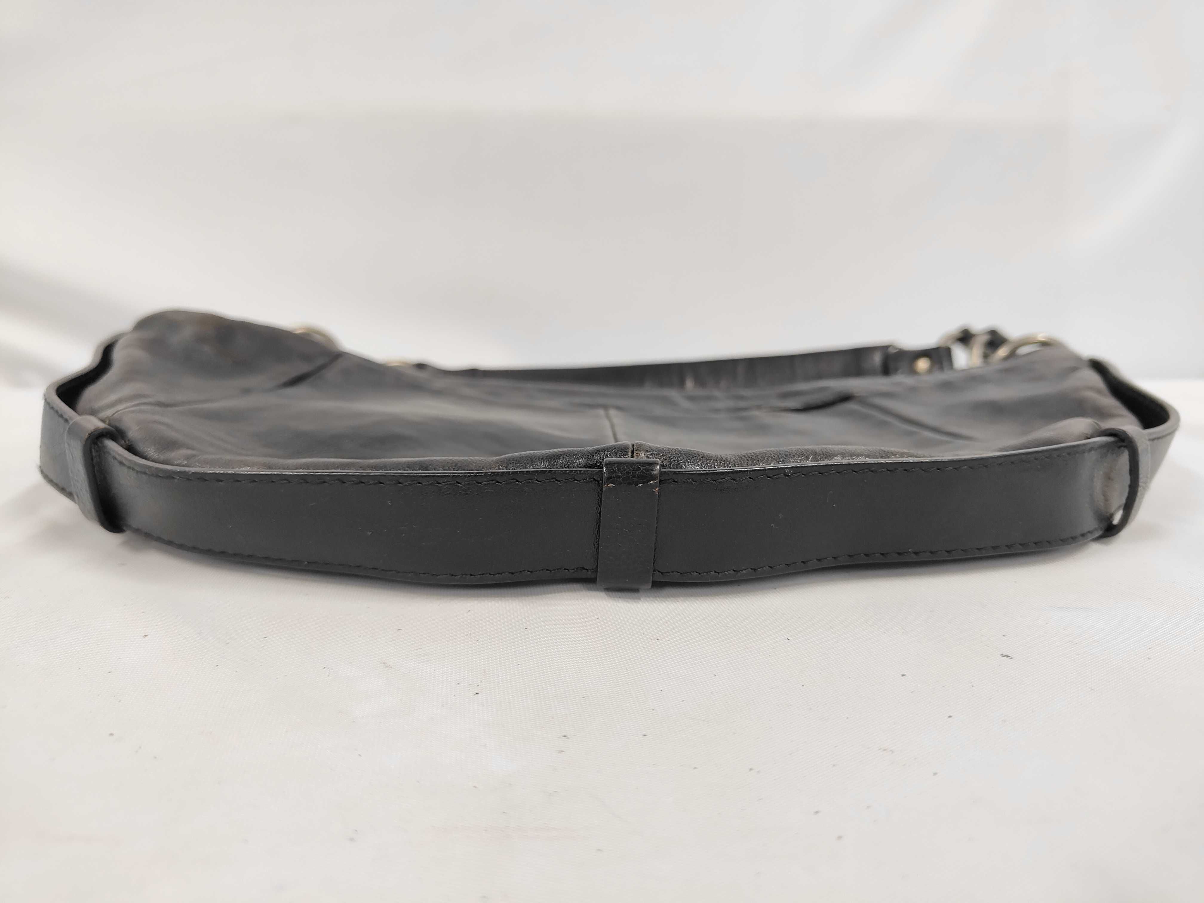 (Tom Ford era) Mombasa Leather Shoulder Bag, Black — view 3