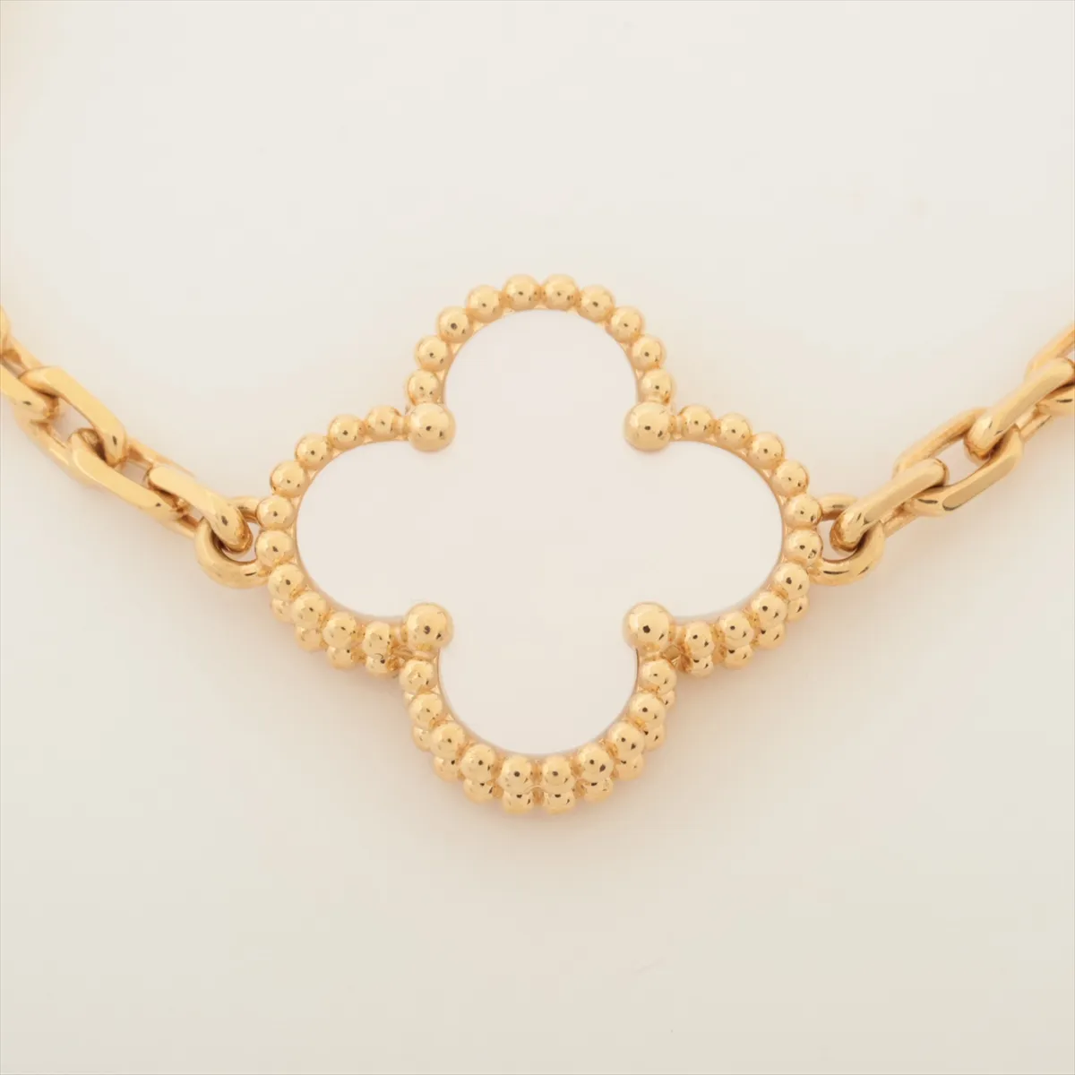 Vintage Alhambra 5P Shell Bracelet 750 (Yellow Gold) 11.5g JG063933 (Hallmark damaged, — view 3