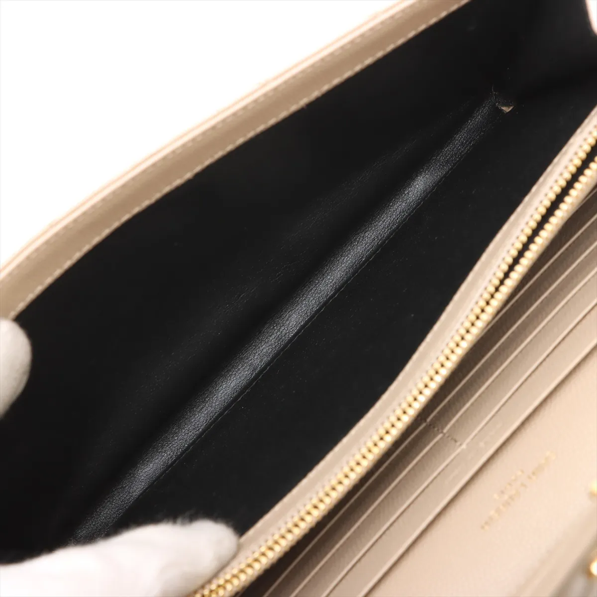 Cassandra Leather Chain Wallet, Beige, 377828 — view 7