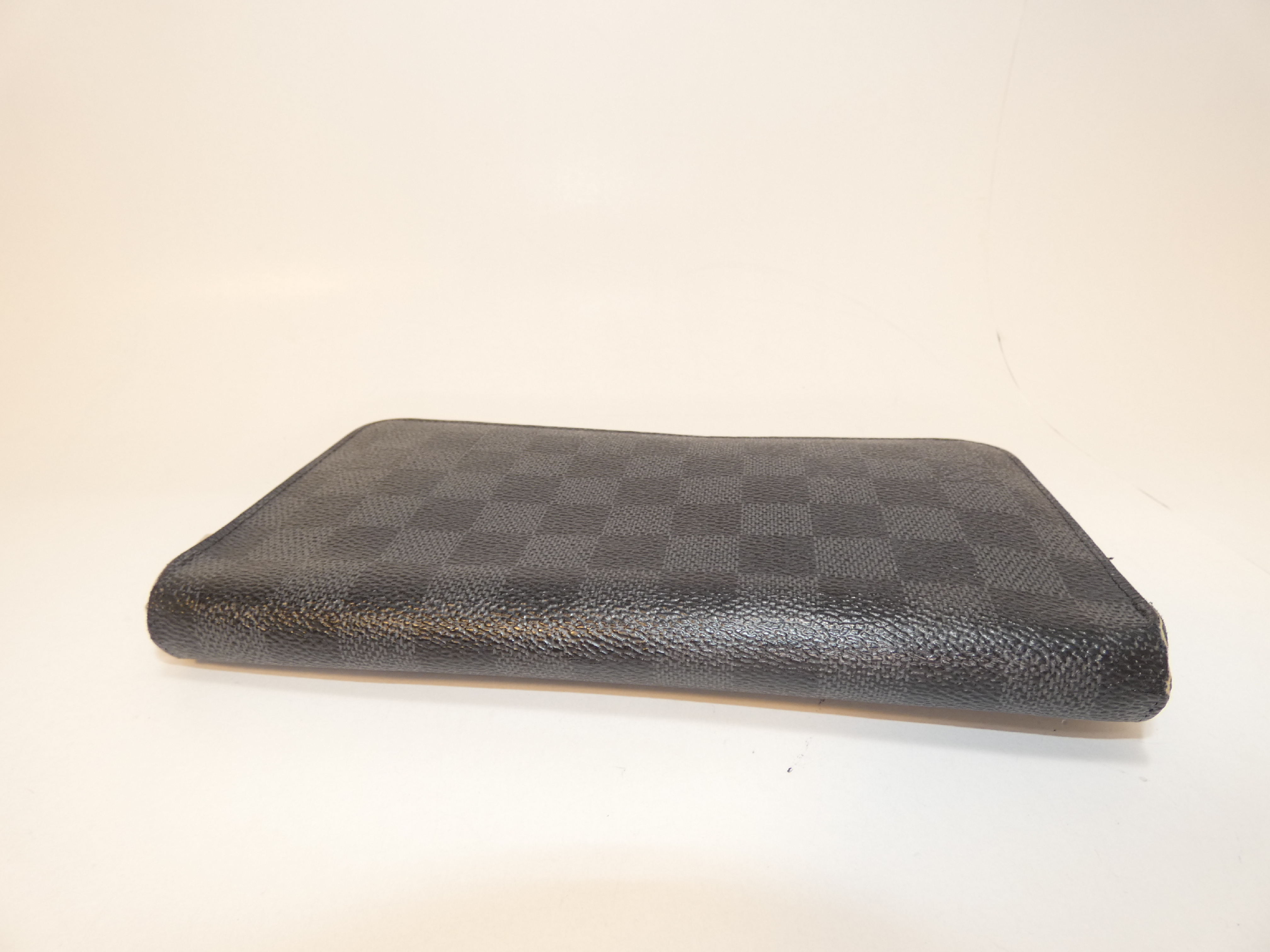Damier Graphite Organizer Zippy Long Wallet — view 4