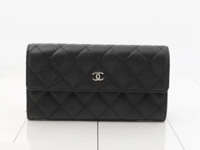 Matelassé (bag) and wallet, caviar leather, Coco mark, black