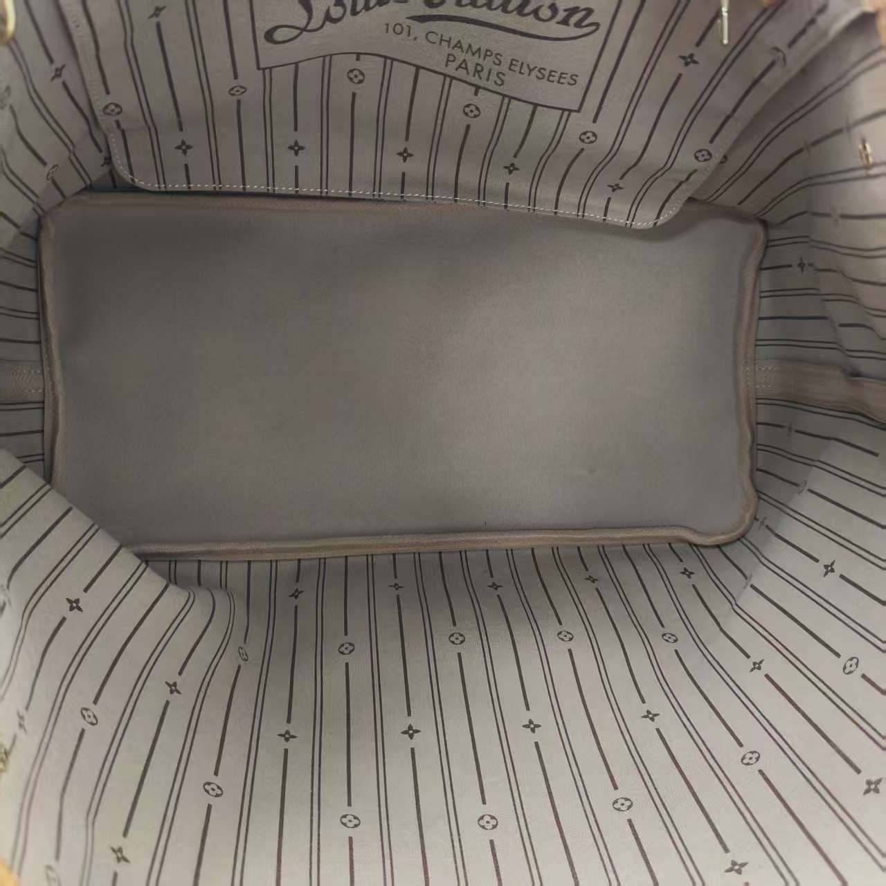 【*Shipped from: China*】LOUIS VUITTON PU Handbag — view 6