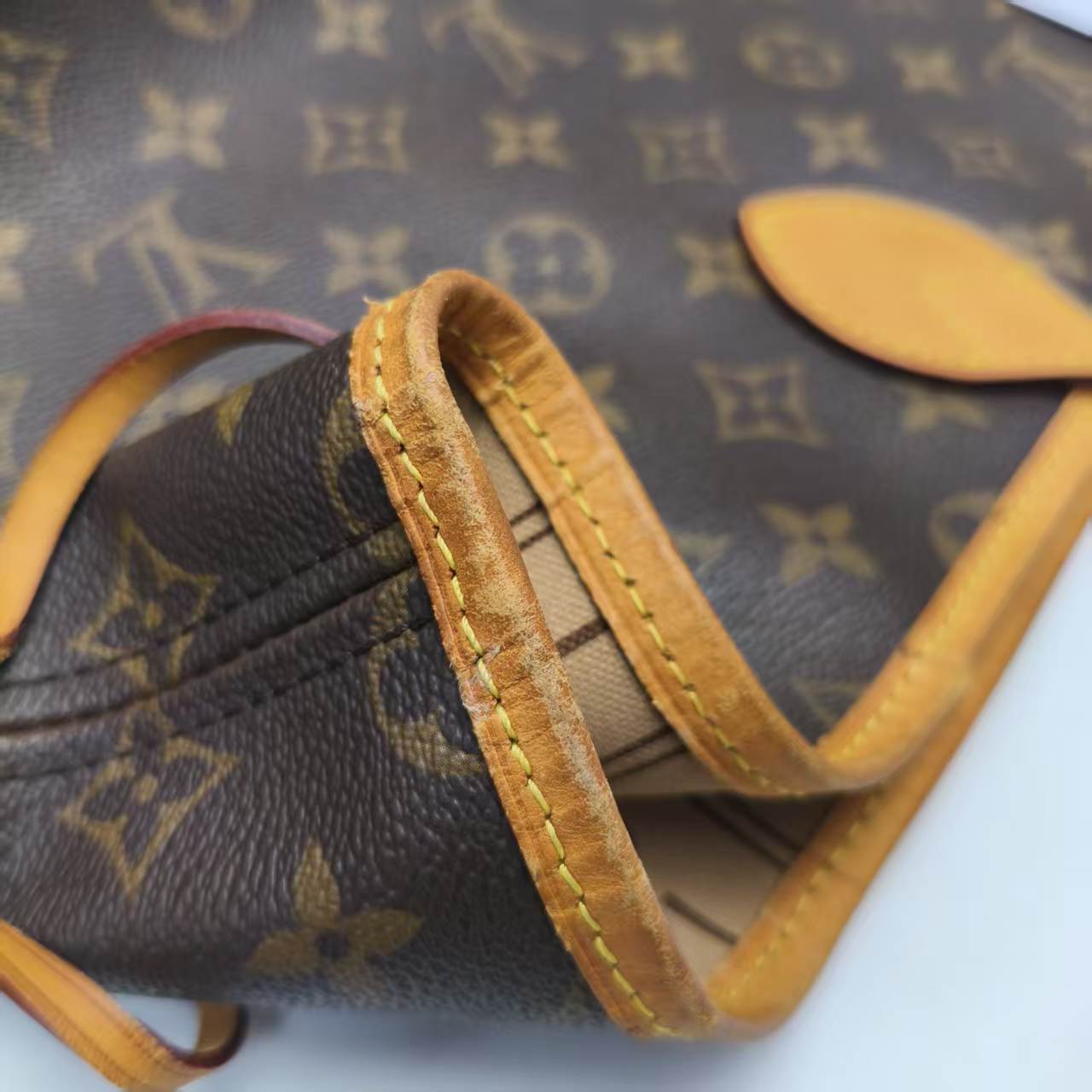 【*Shipped from: China*】LOUIS VUITTON PU Handbag — view 9