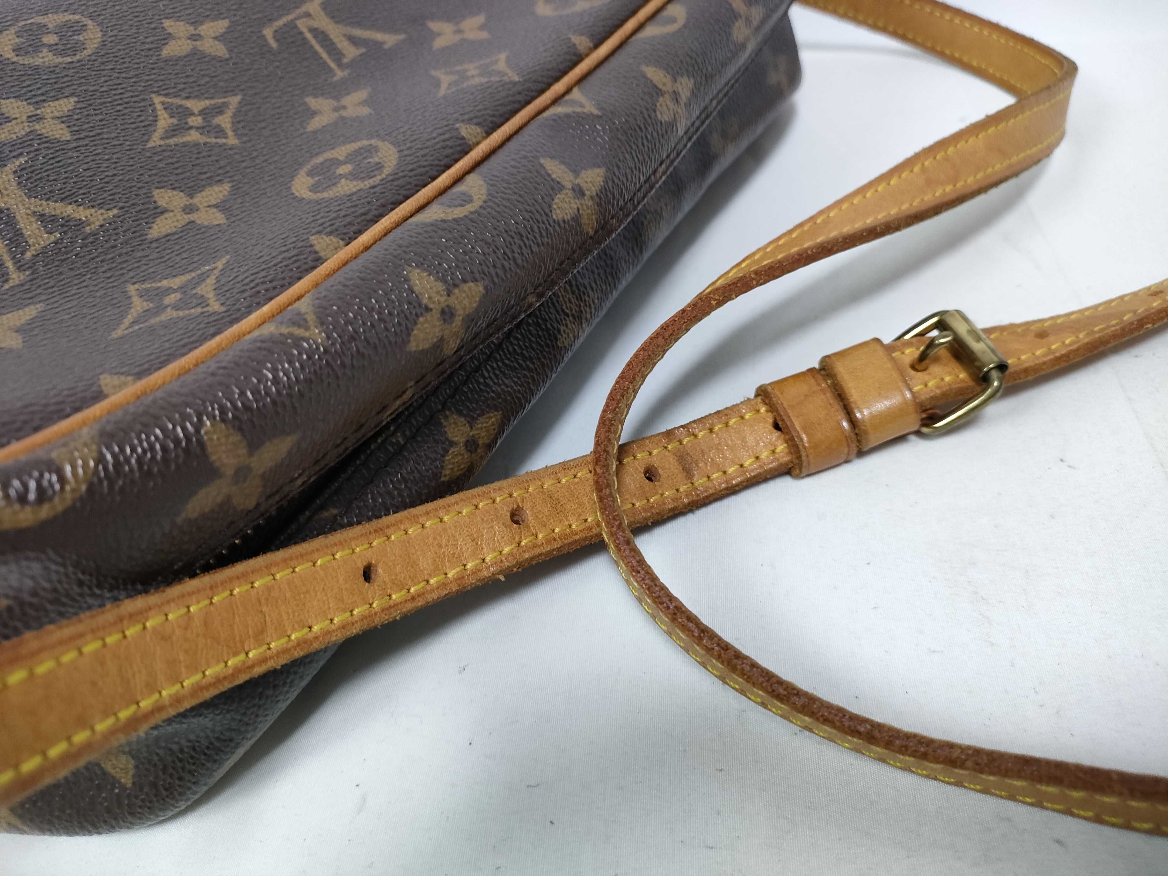 Monogram Louis Vuitton Trocadero Shoulder Bag — view 11
