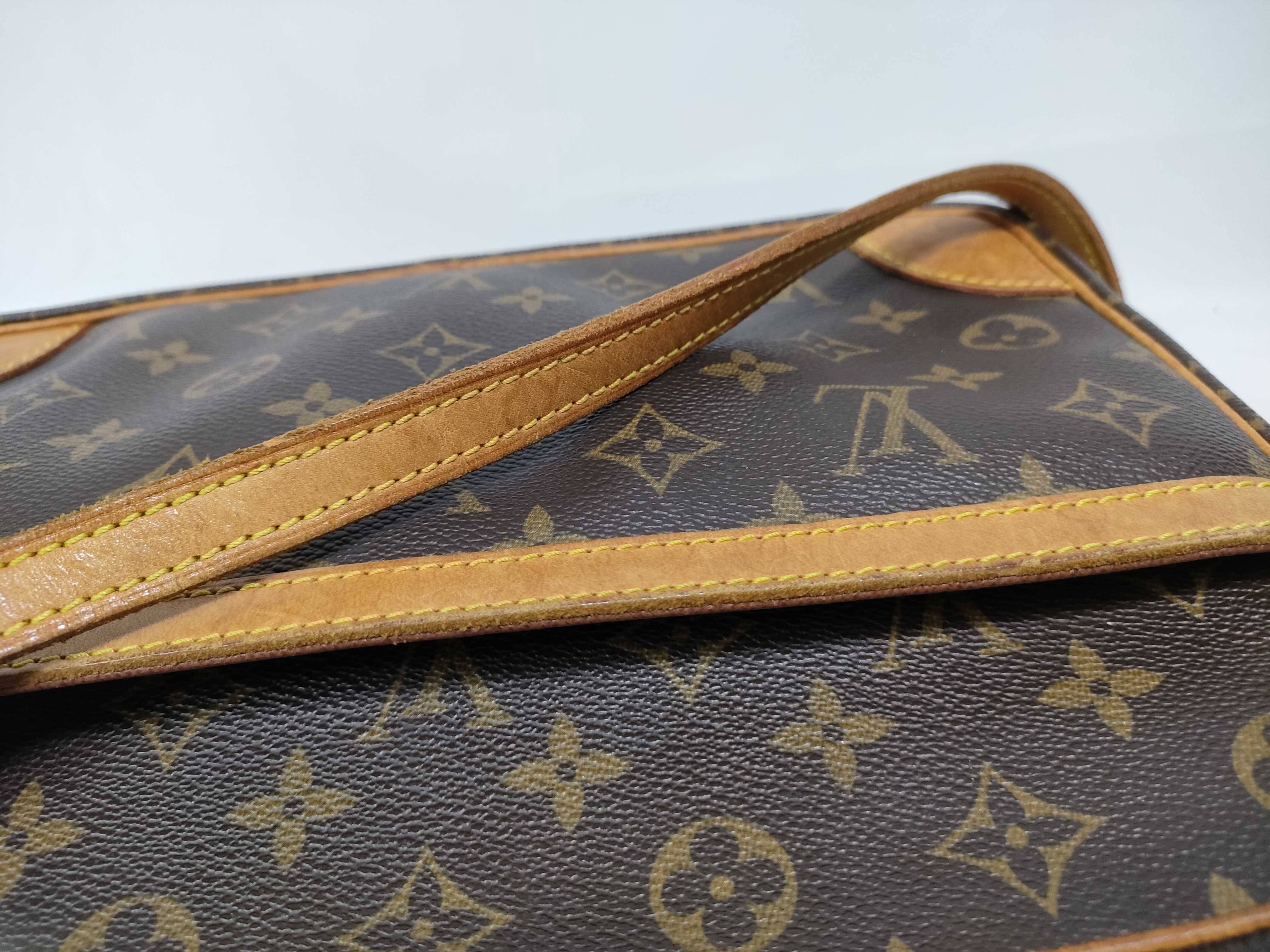 Monogram Louis Vuitton Trocadero Shoulder Bag — view 13