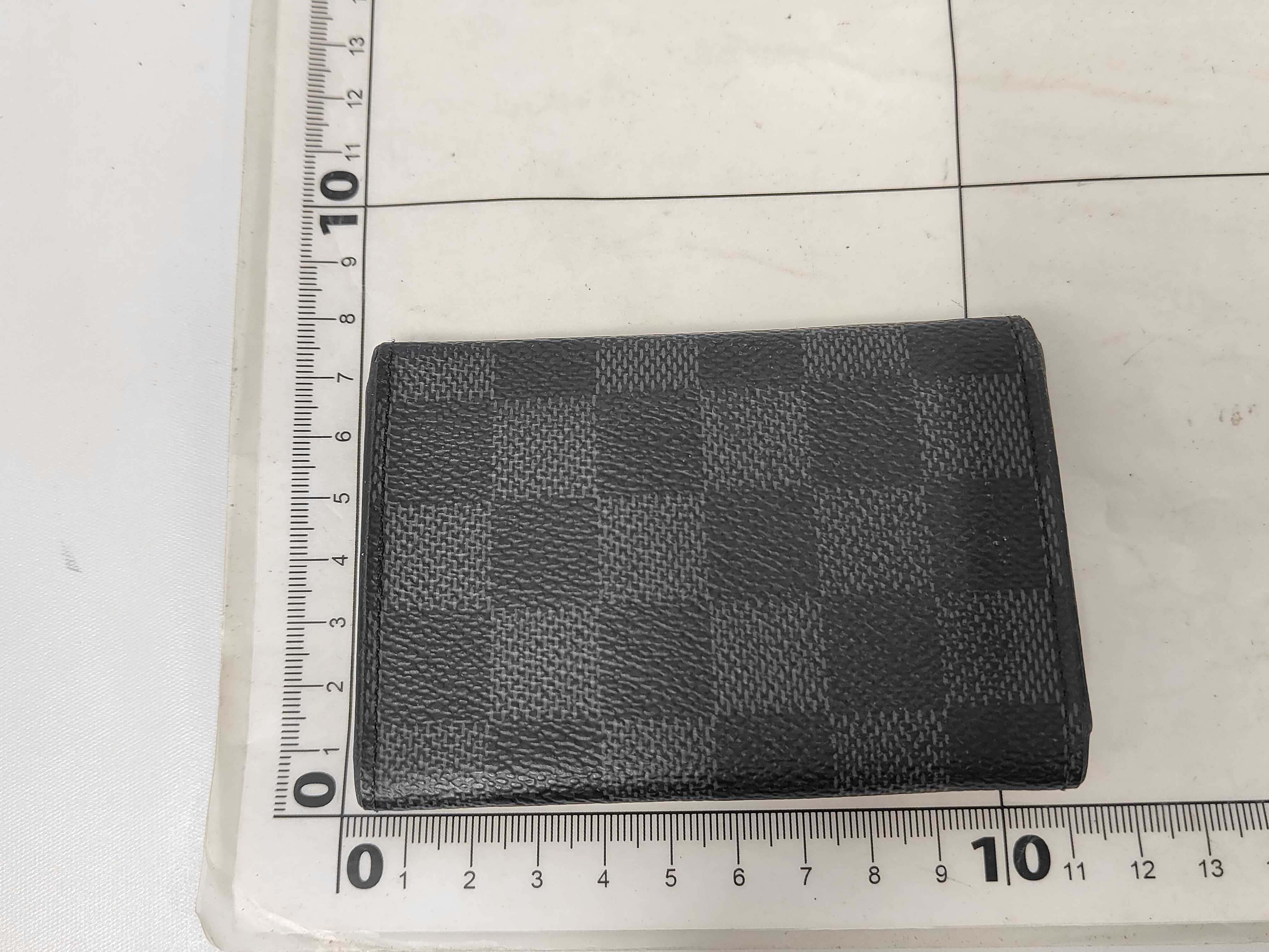 Damier Graphite Key Case — view 2