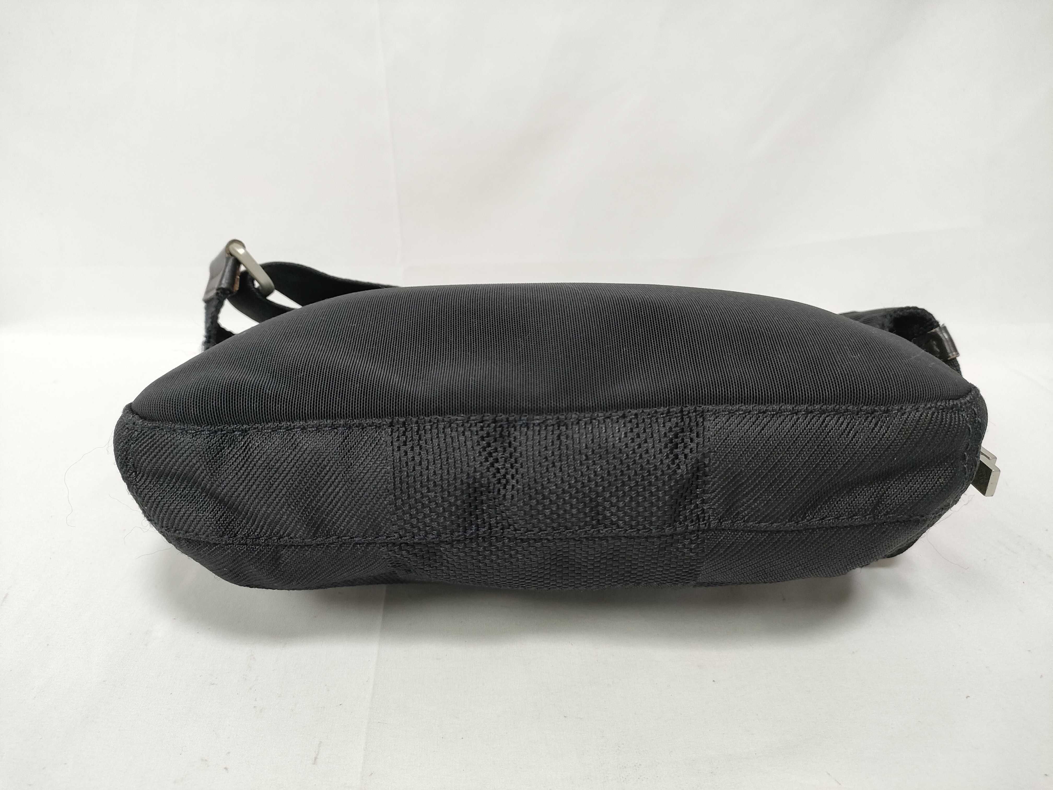 Damier Geant Louis Vuitton M93021 Arche AR0075 Body Bag Waist Bag Damier Geant Black Waist Bag — view 3