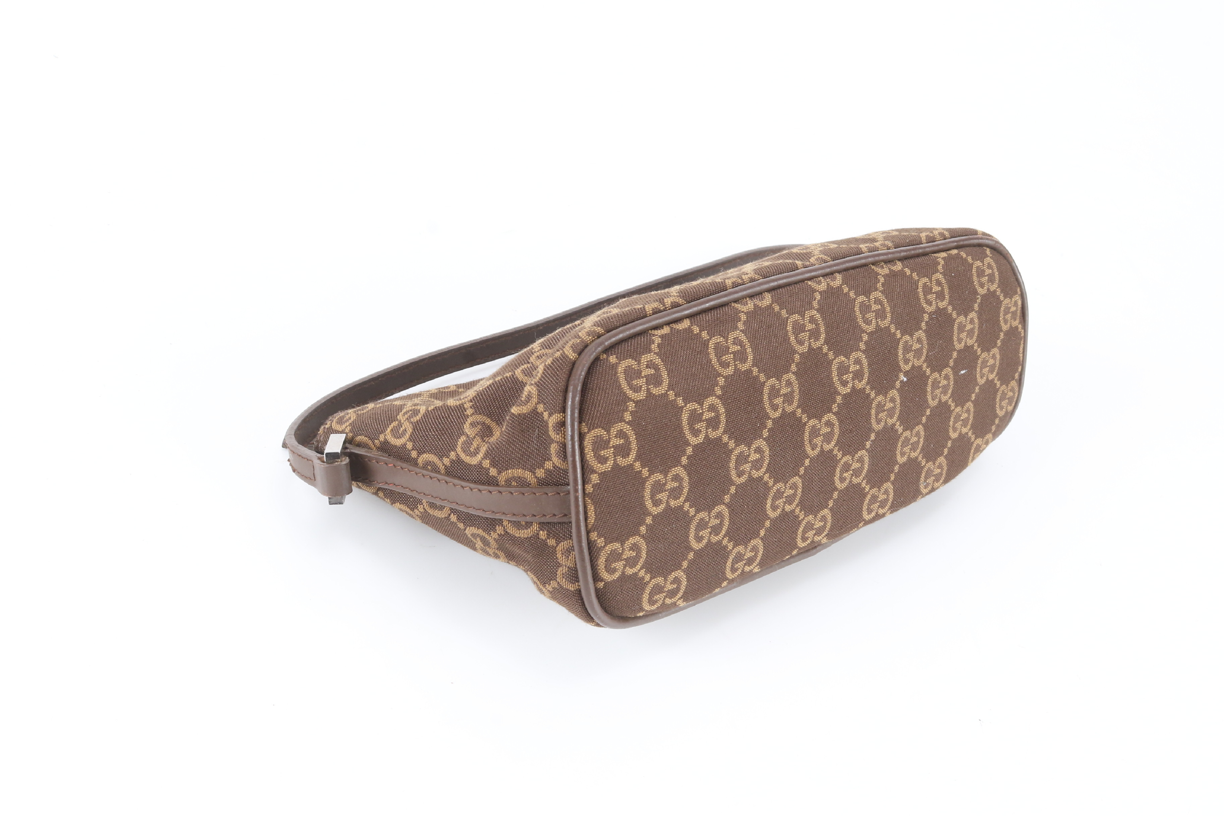 GG Canvas Accessory Pouch, Handbag, Shoulder Bag — view 4