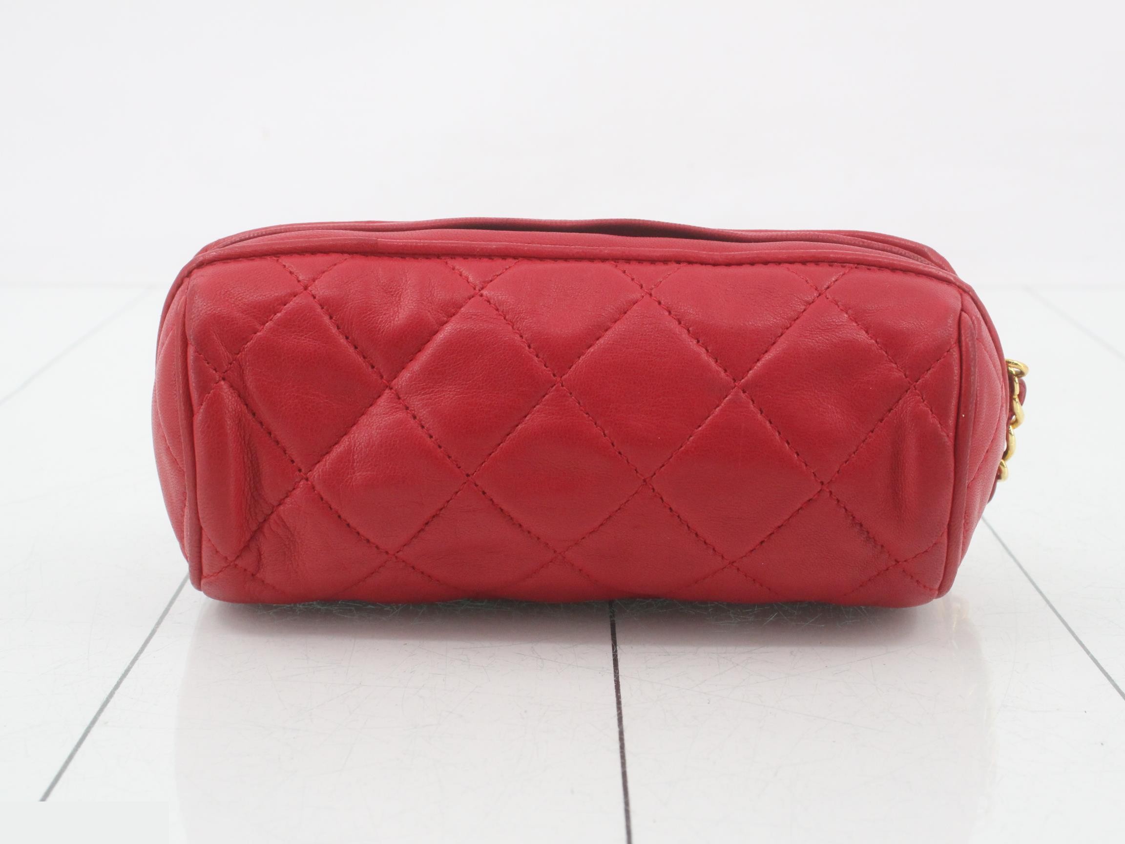 Matelassé pouch with fringe — view 2