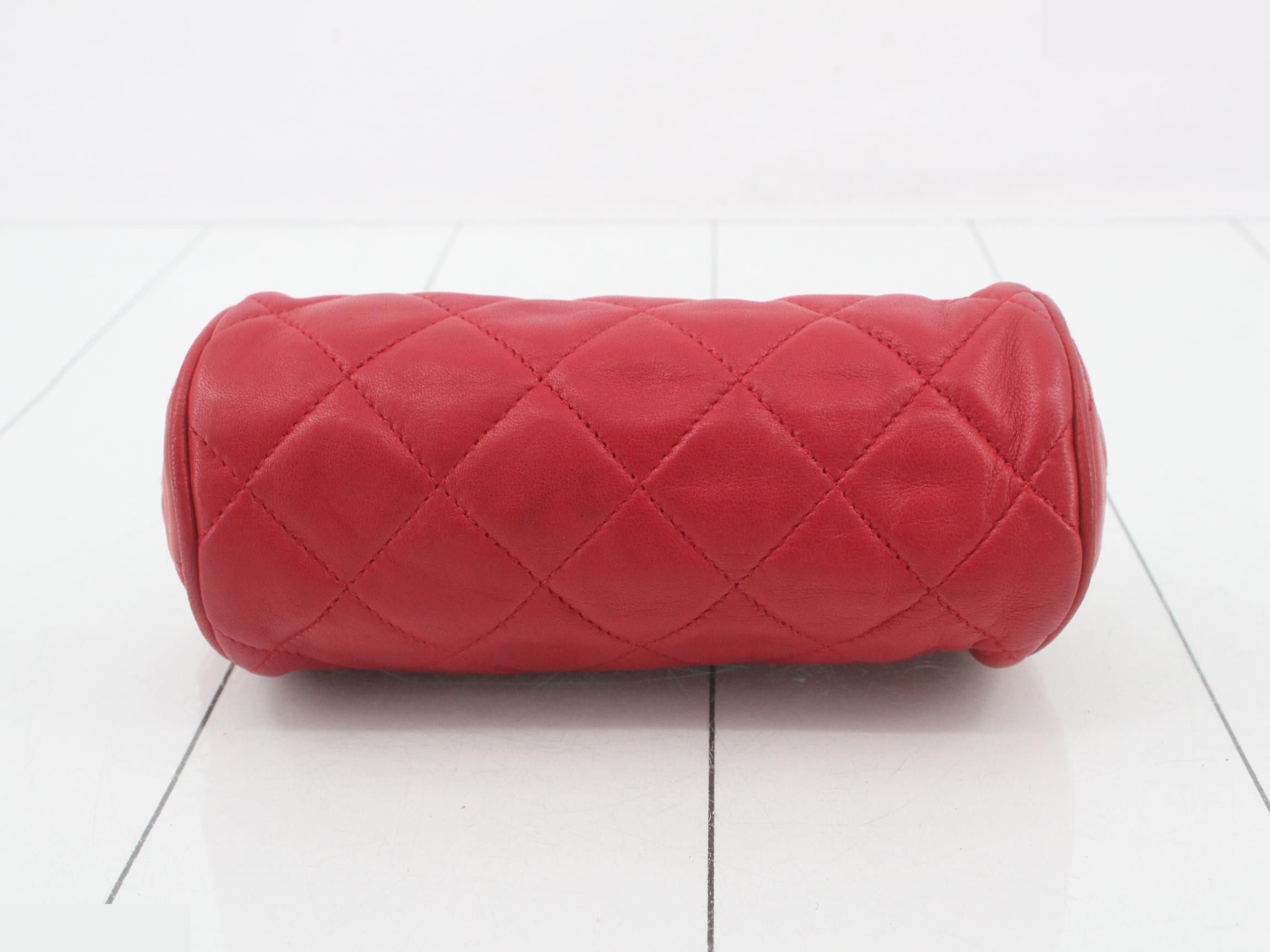 Matelassé pouch with fringe — view 3