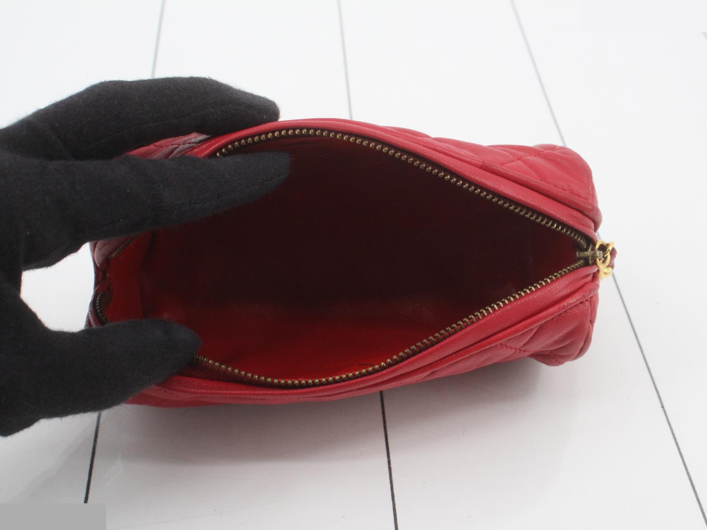 Matelassé pouch with fringe — view 4