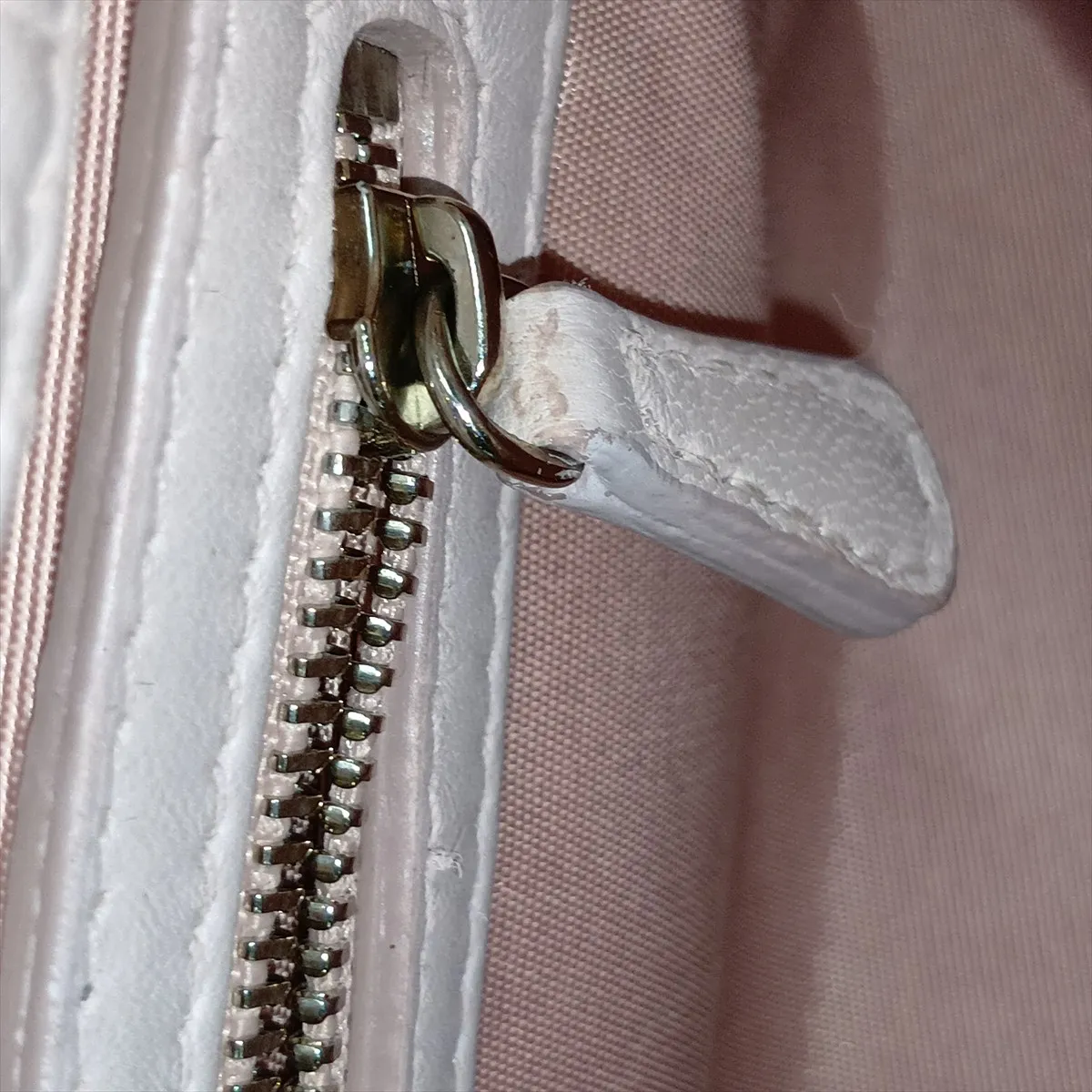 Cannage Leather Chain Handbag Pink — view 14